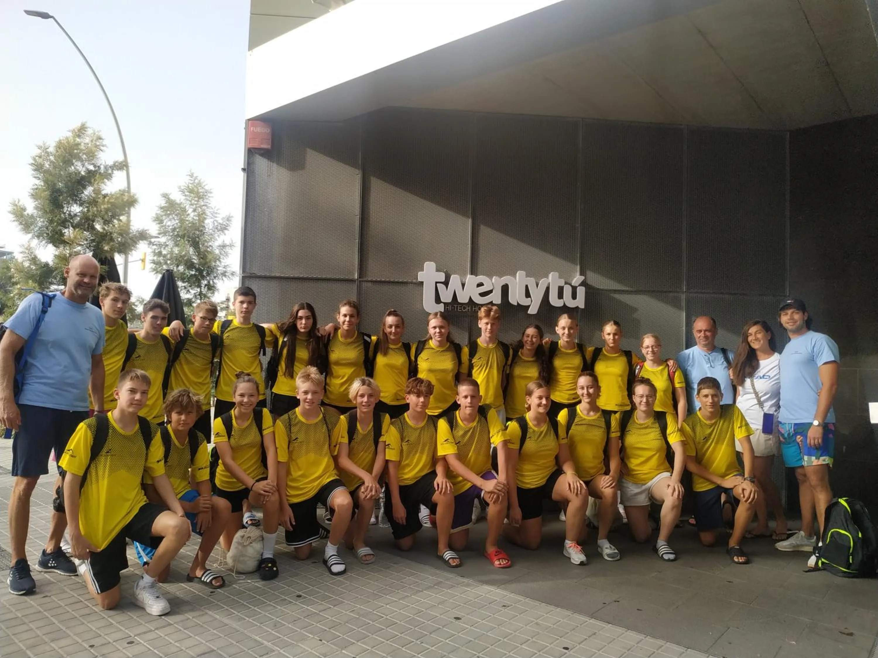 Lobby or reception in Twentytu Hostel Barcelona