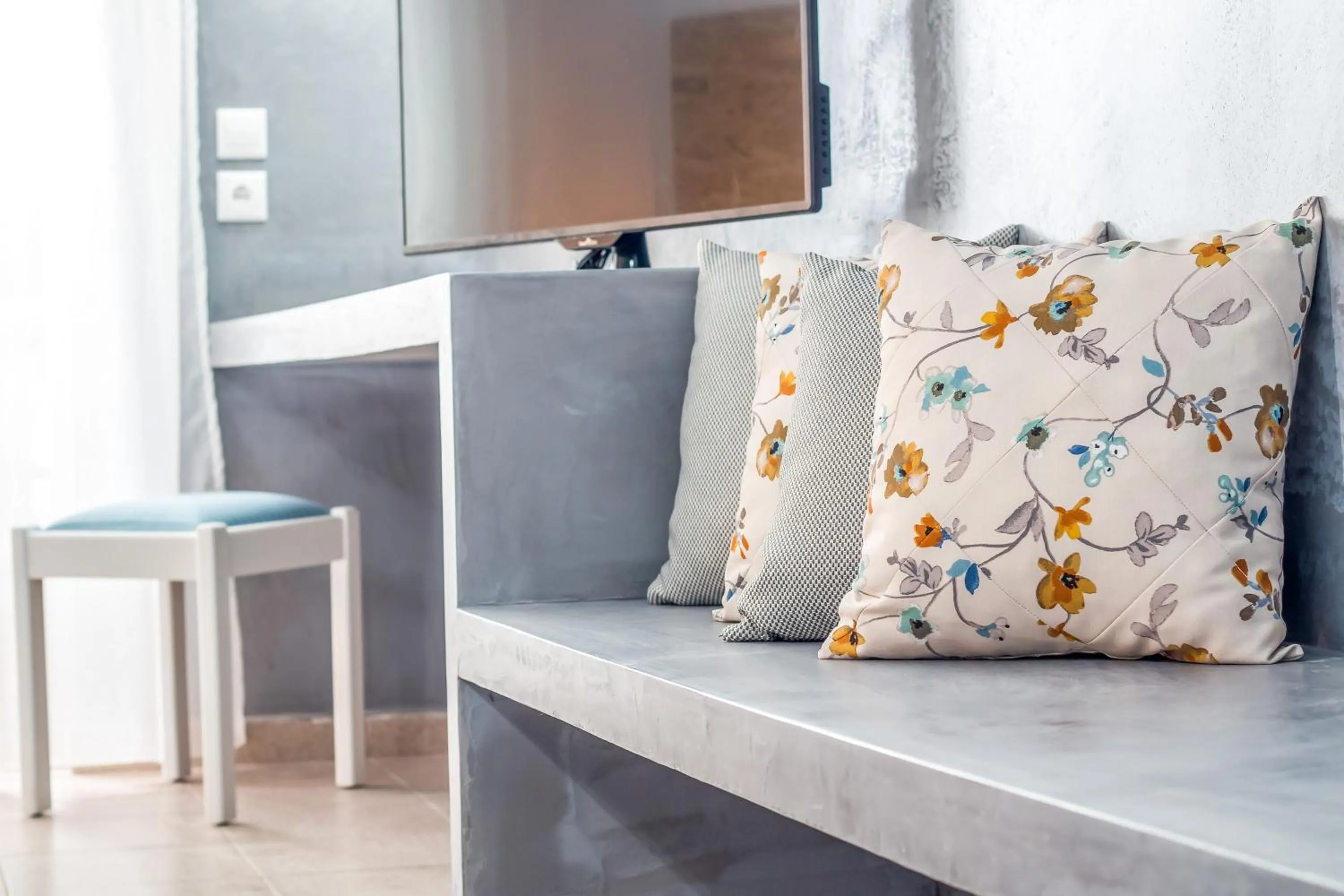 Decorative detail, Bed in Tinas Plus Hotel