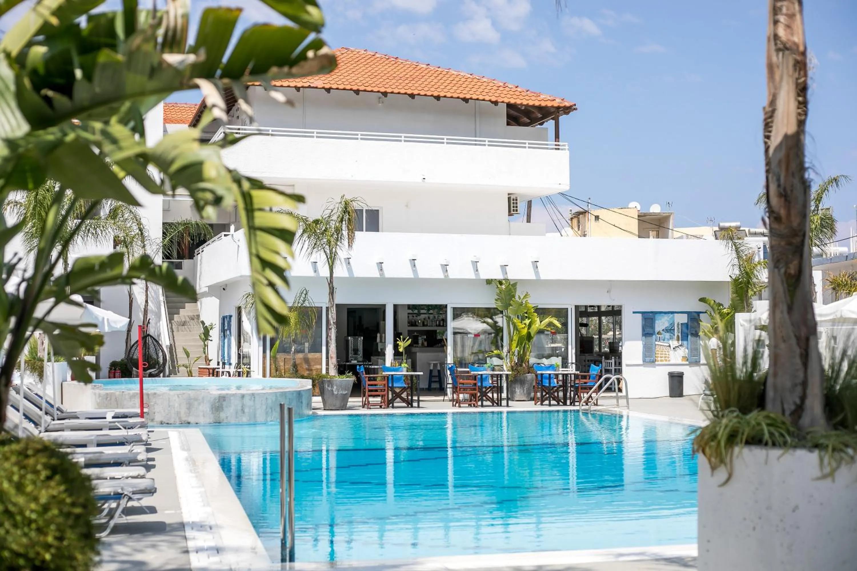 Swimming pool in Tinas Plus Hotel