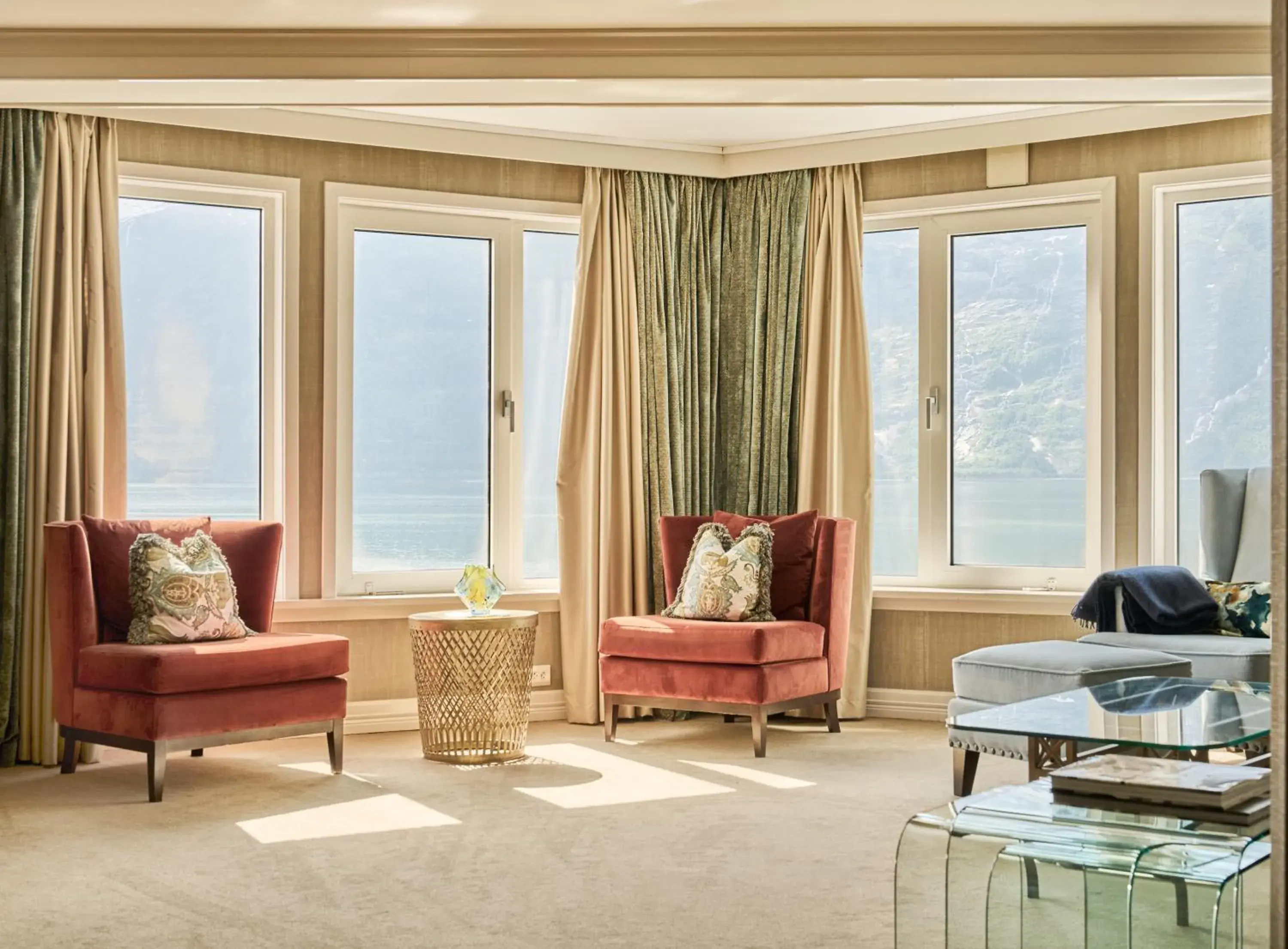 Suite in Hotel Ullensvang Suite in Hotel Ullensvang