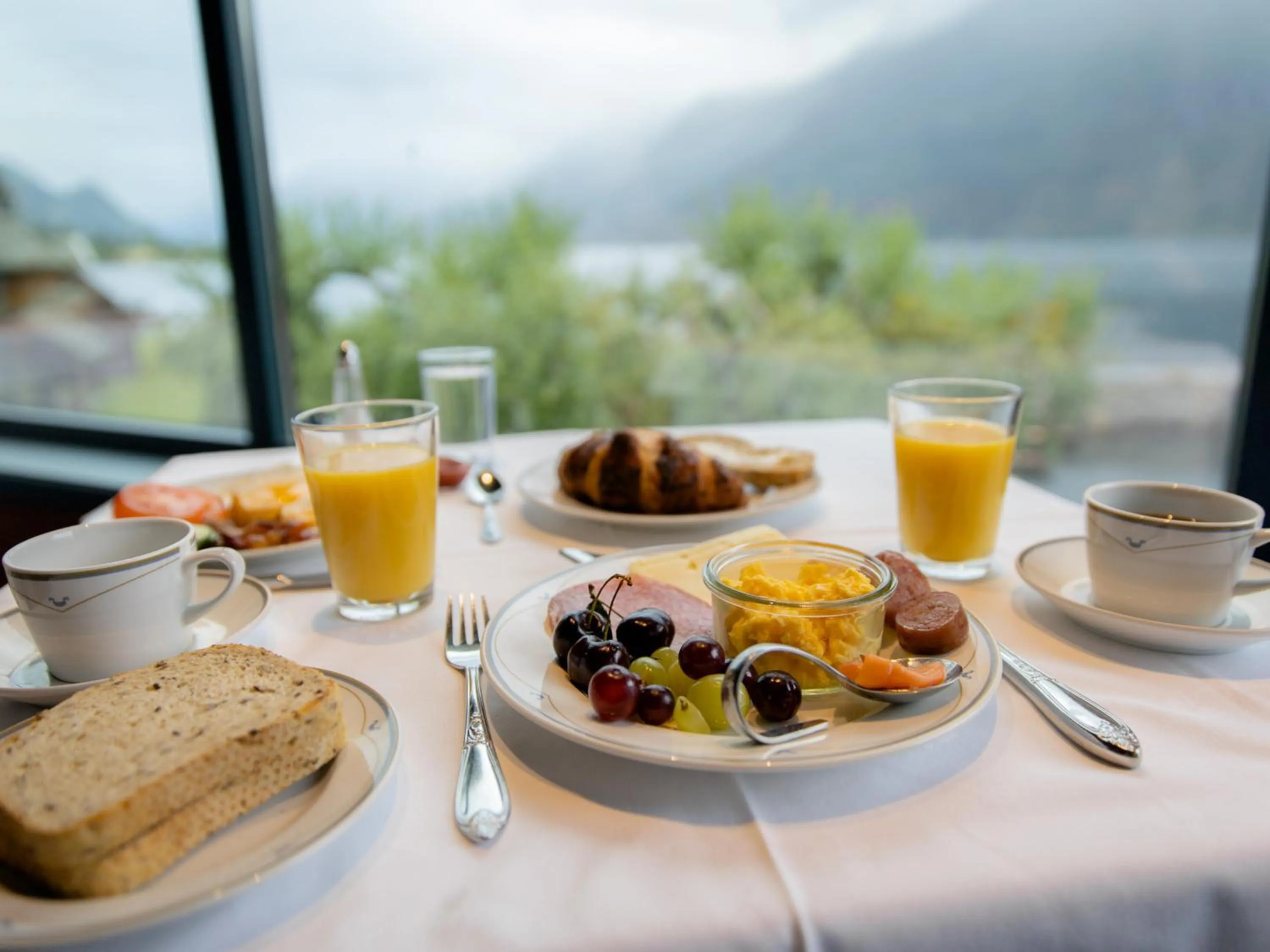 Buffet breakfast in Hotel Ullensvang