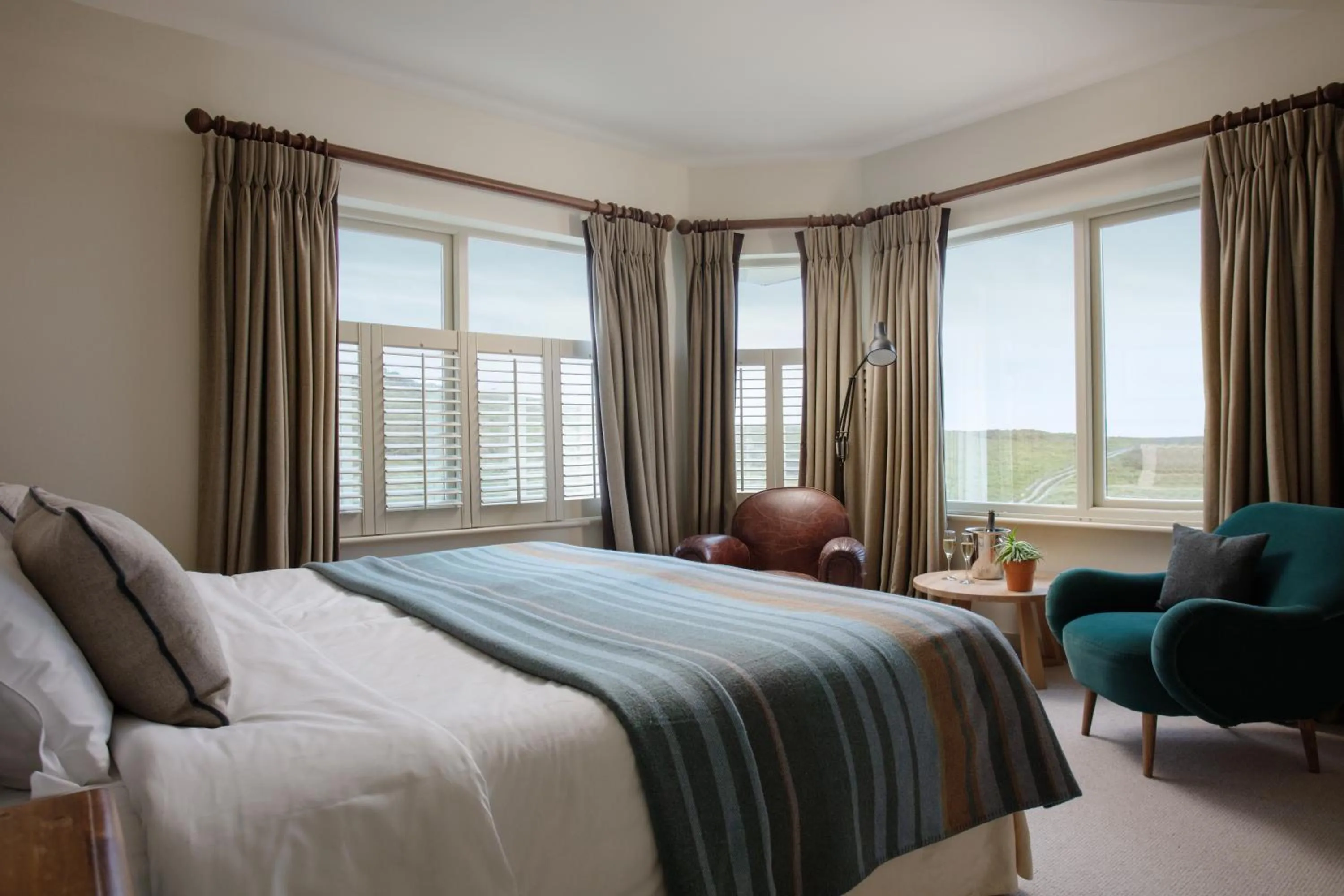 Bedroom, Bed in The Lewinnick Lodge