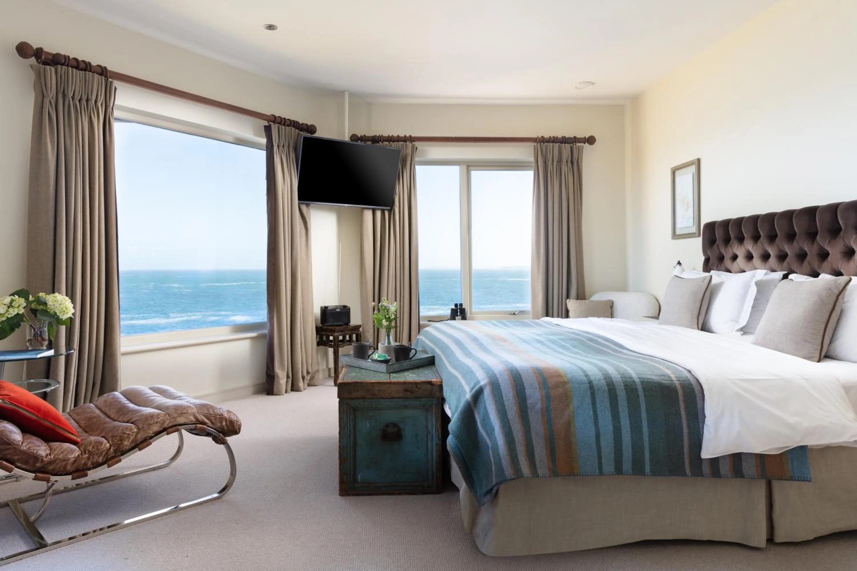 Bedroom, Bed in The Lewinnick Lodge