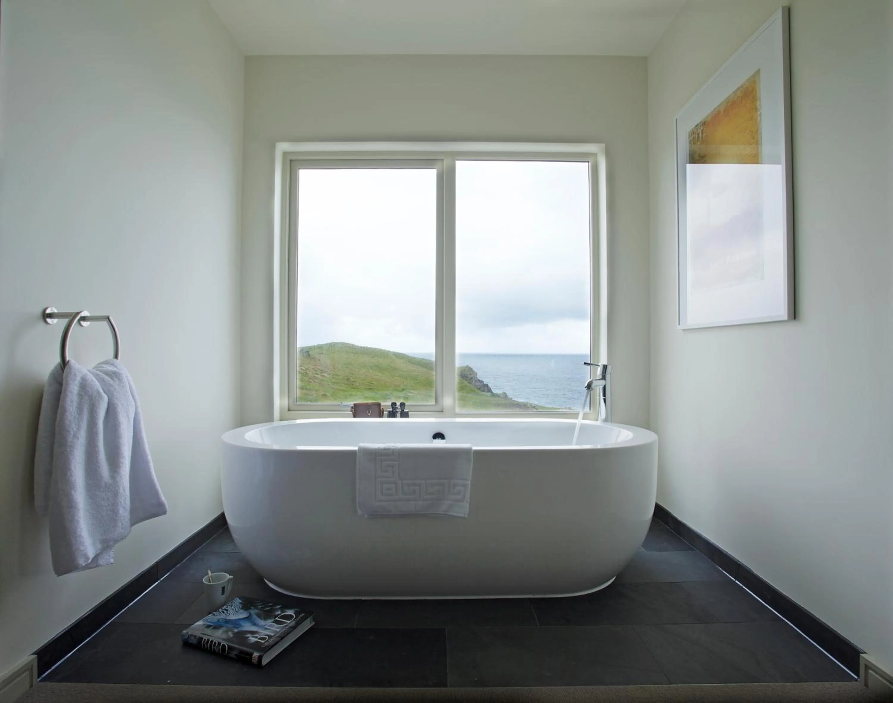 Bathroom in The Lewinnick Lodge
