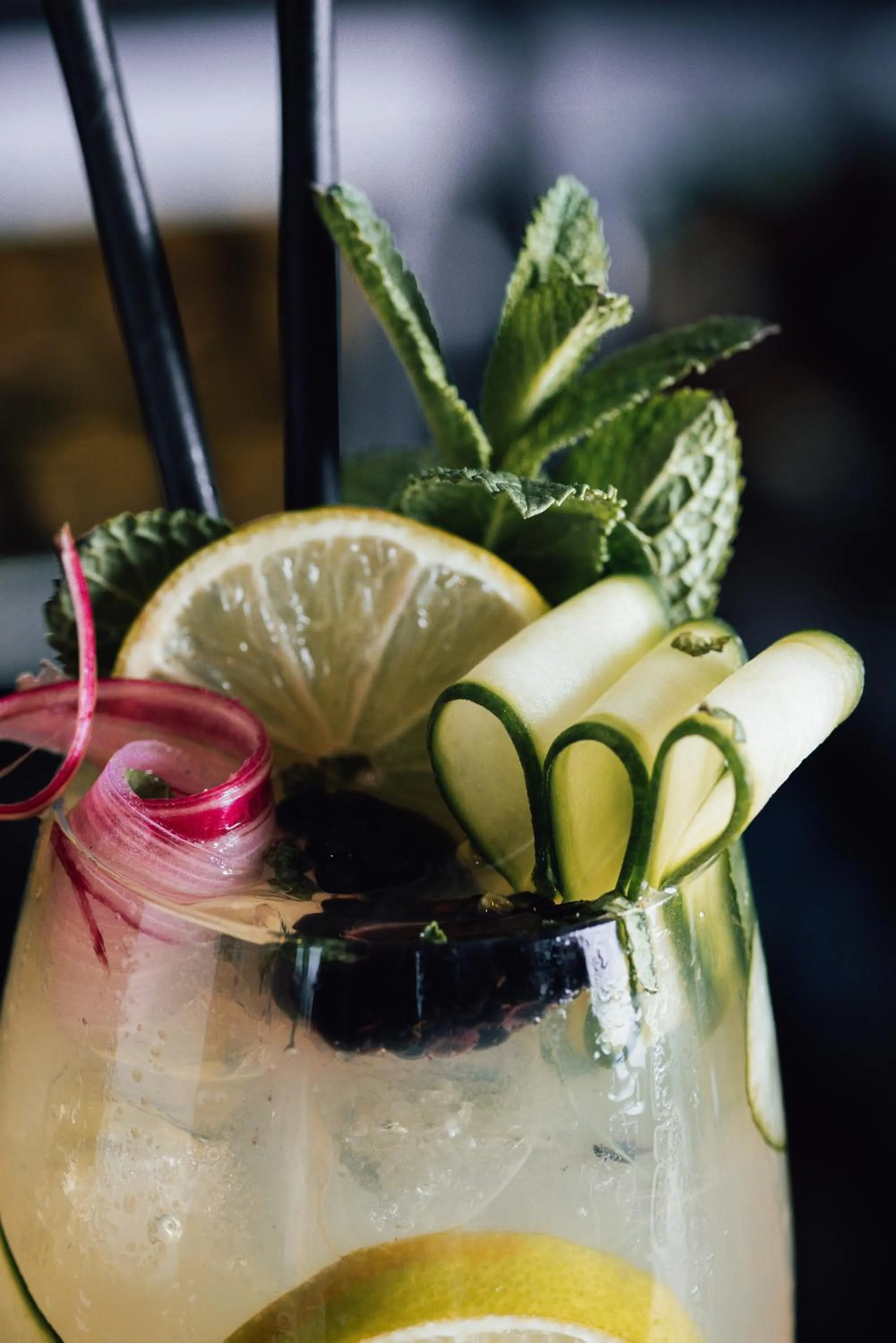 Drinks in The Lewinnick Lodge