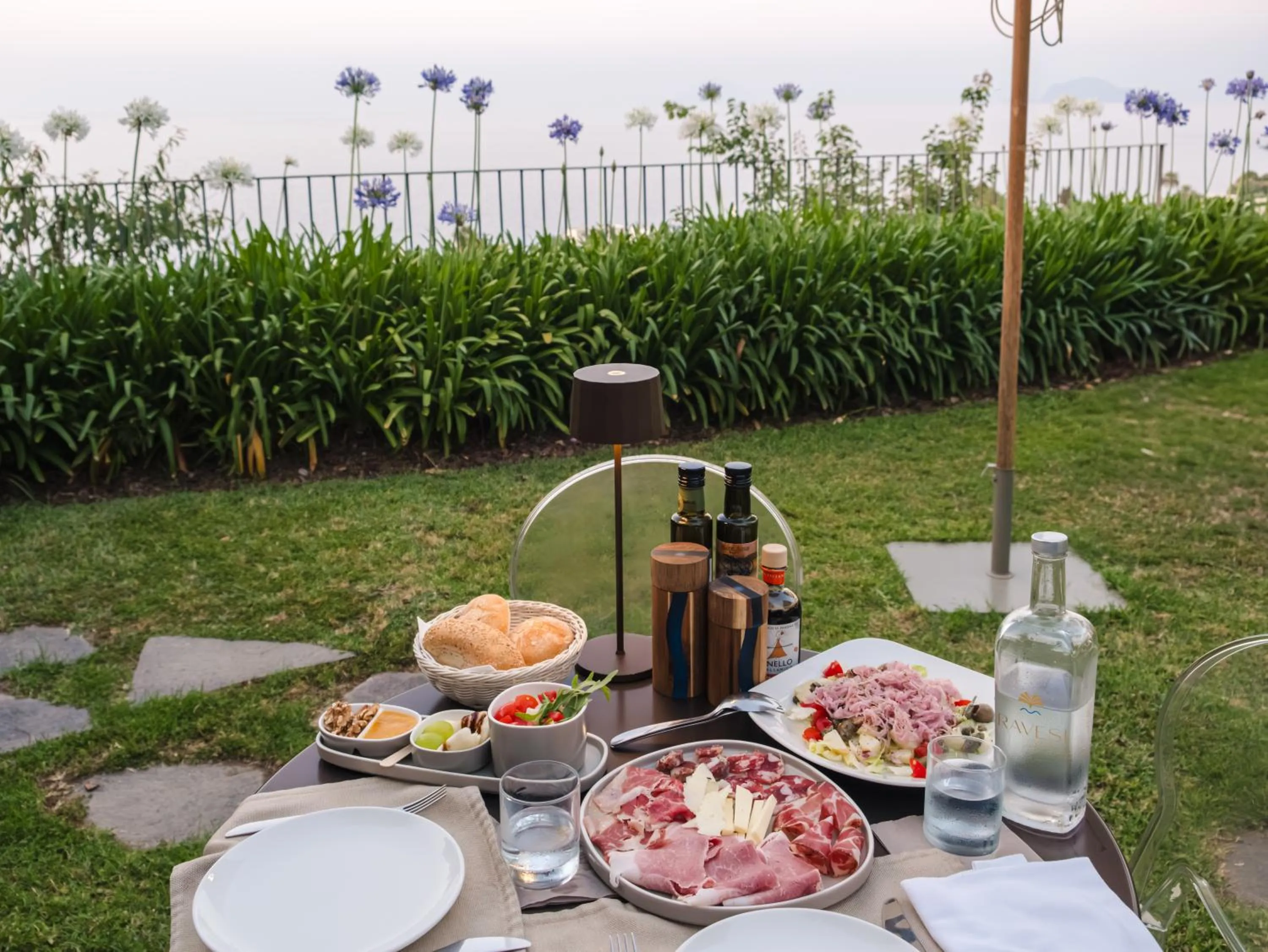 Garden in Hotel Ravesi