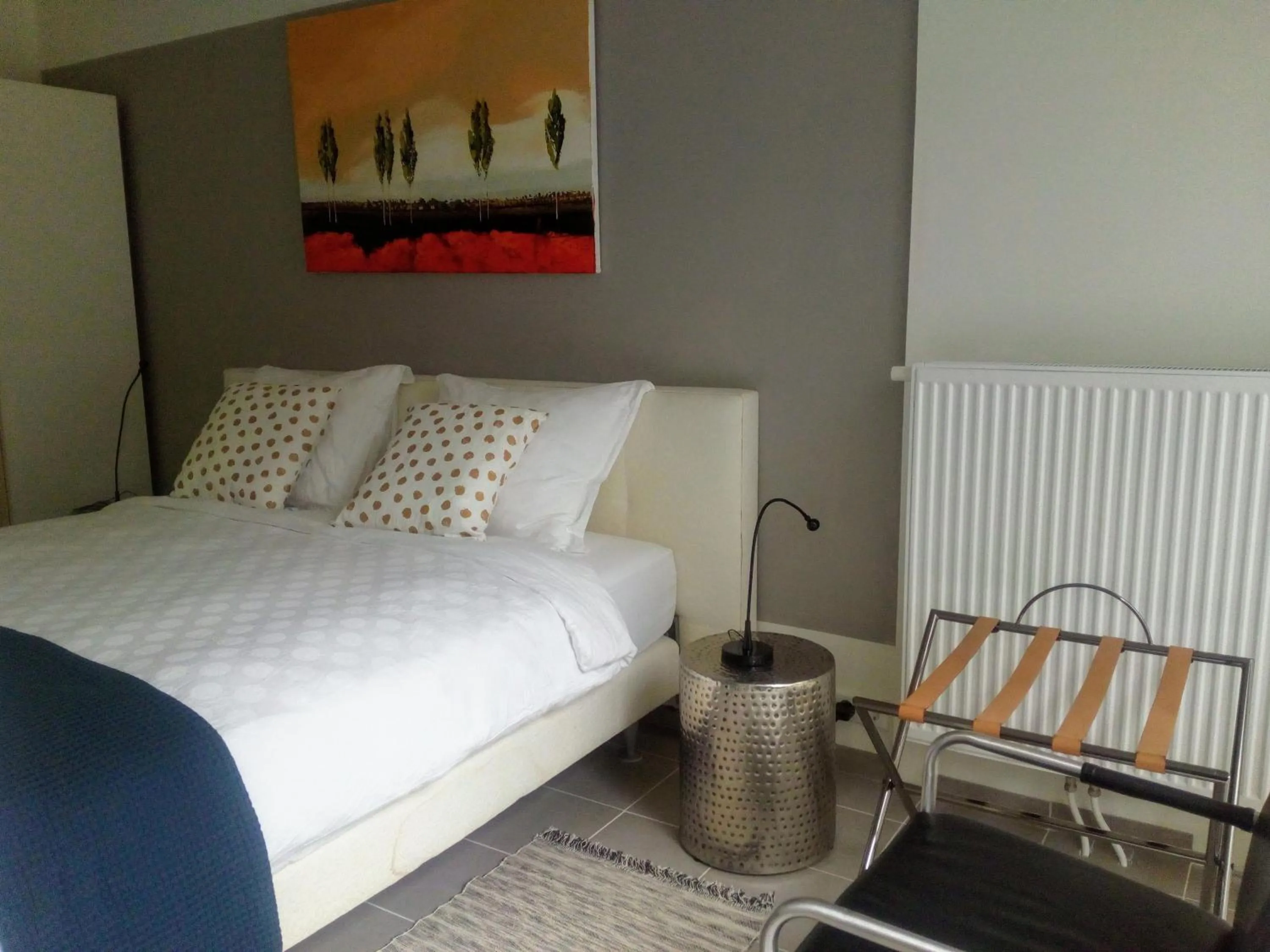 Decorative detail, Bed in At number 6