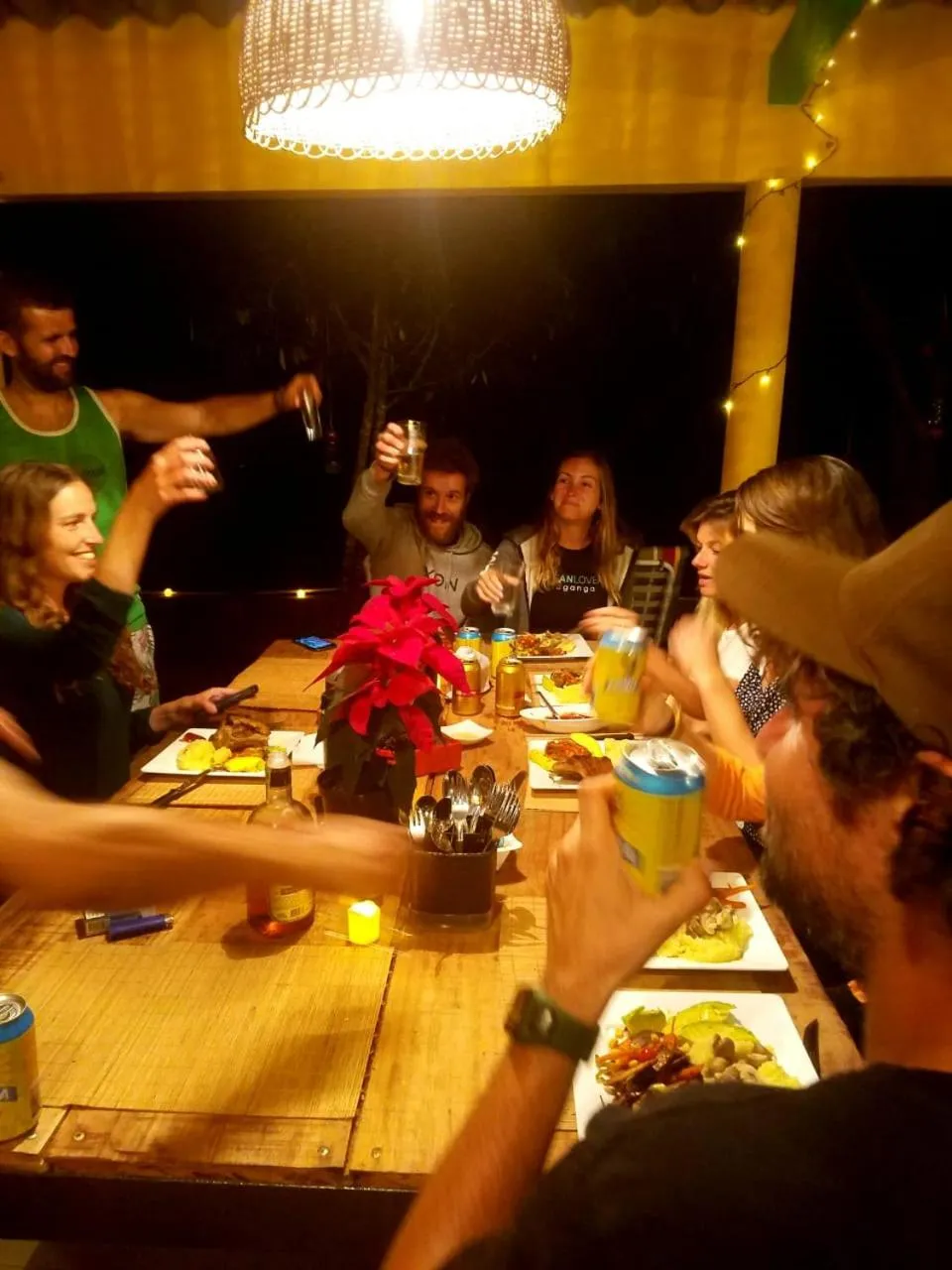 Restaurant/places to eat in Costeño River Minca