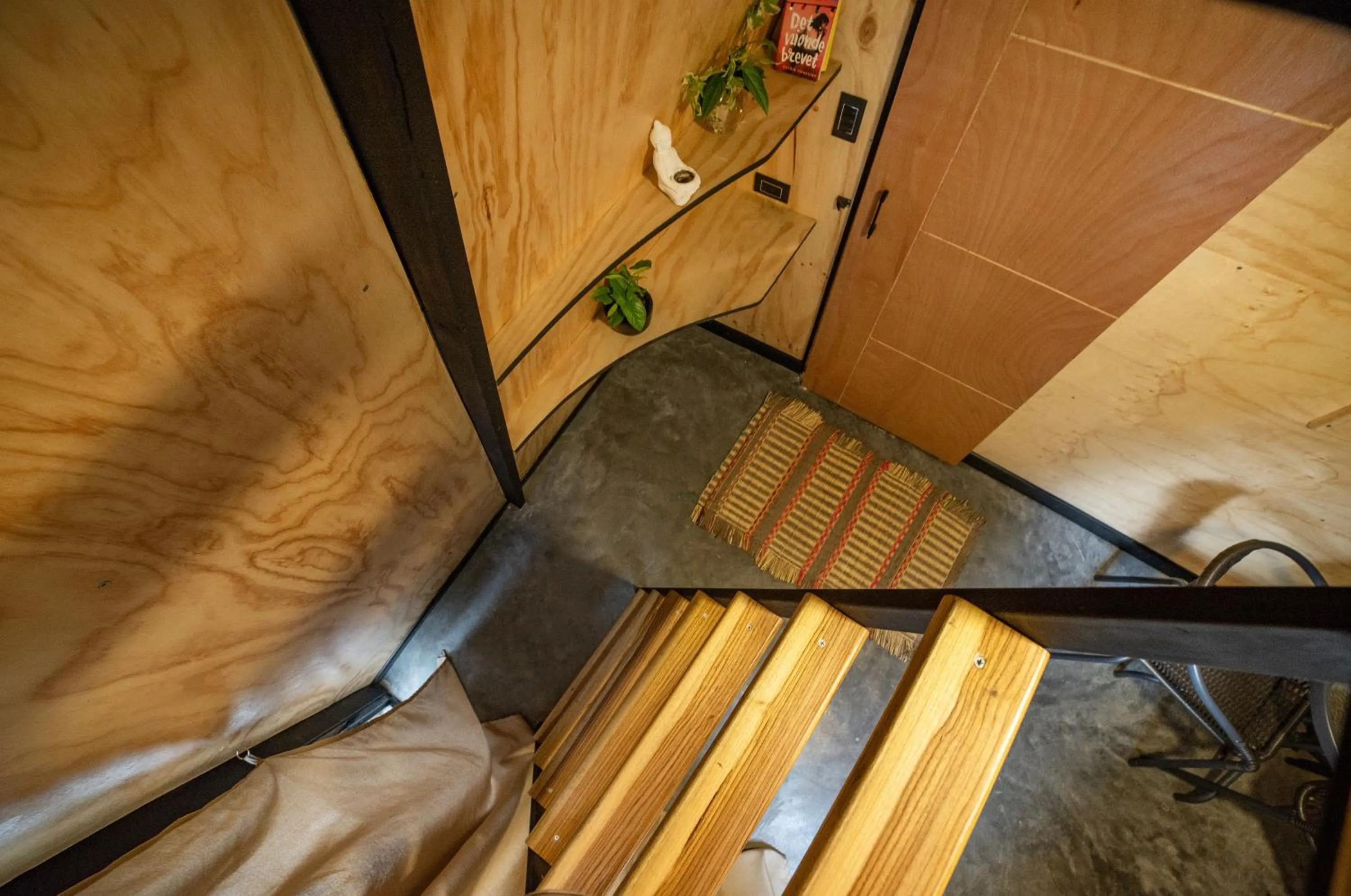 Property building in Costeño River Minca