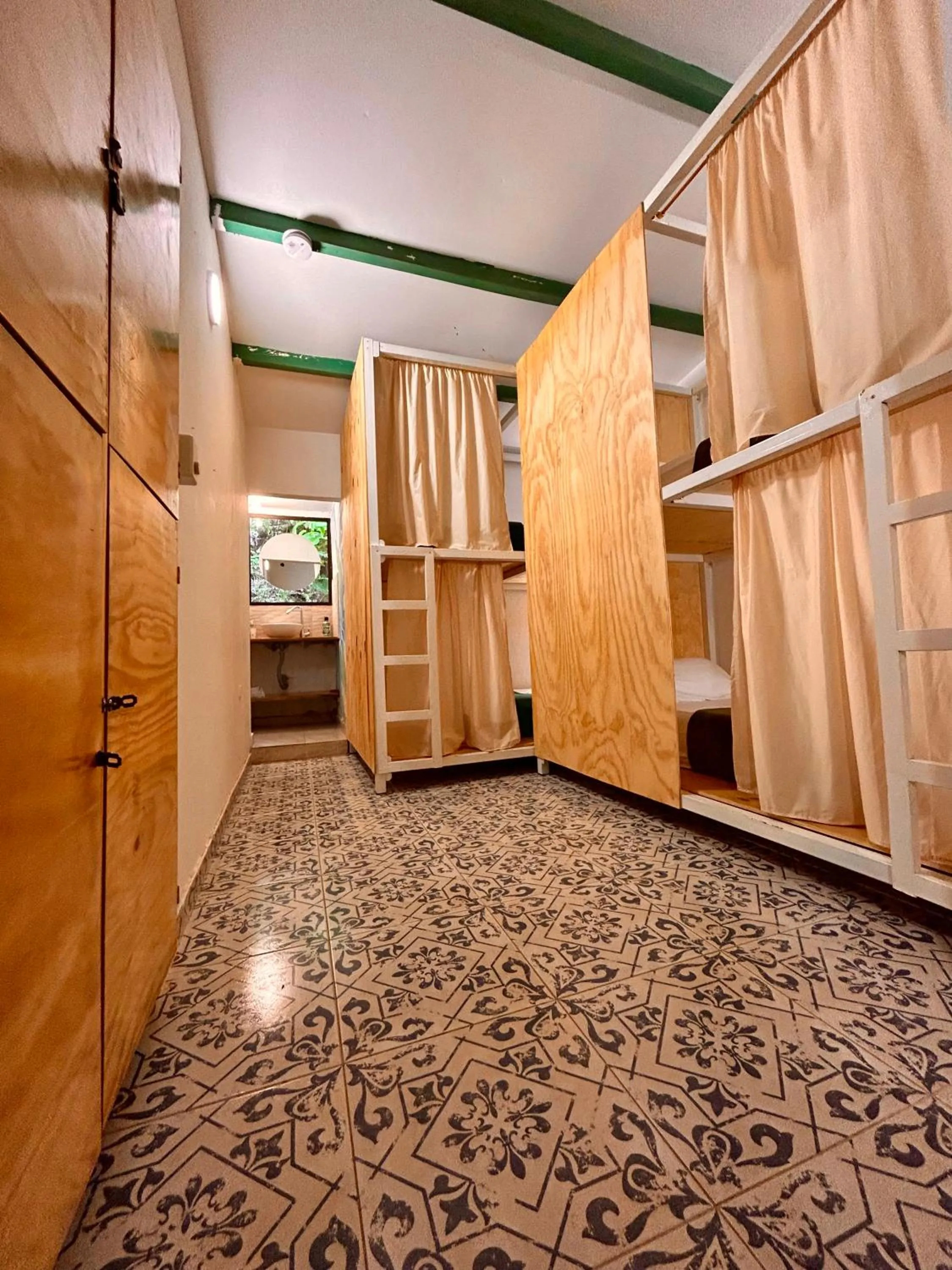 Bed in Costeño River Minca