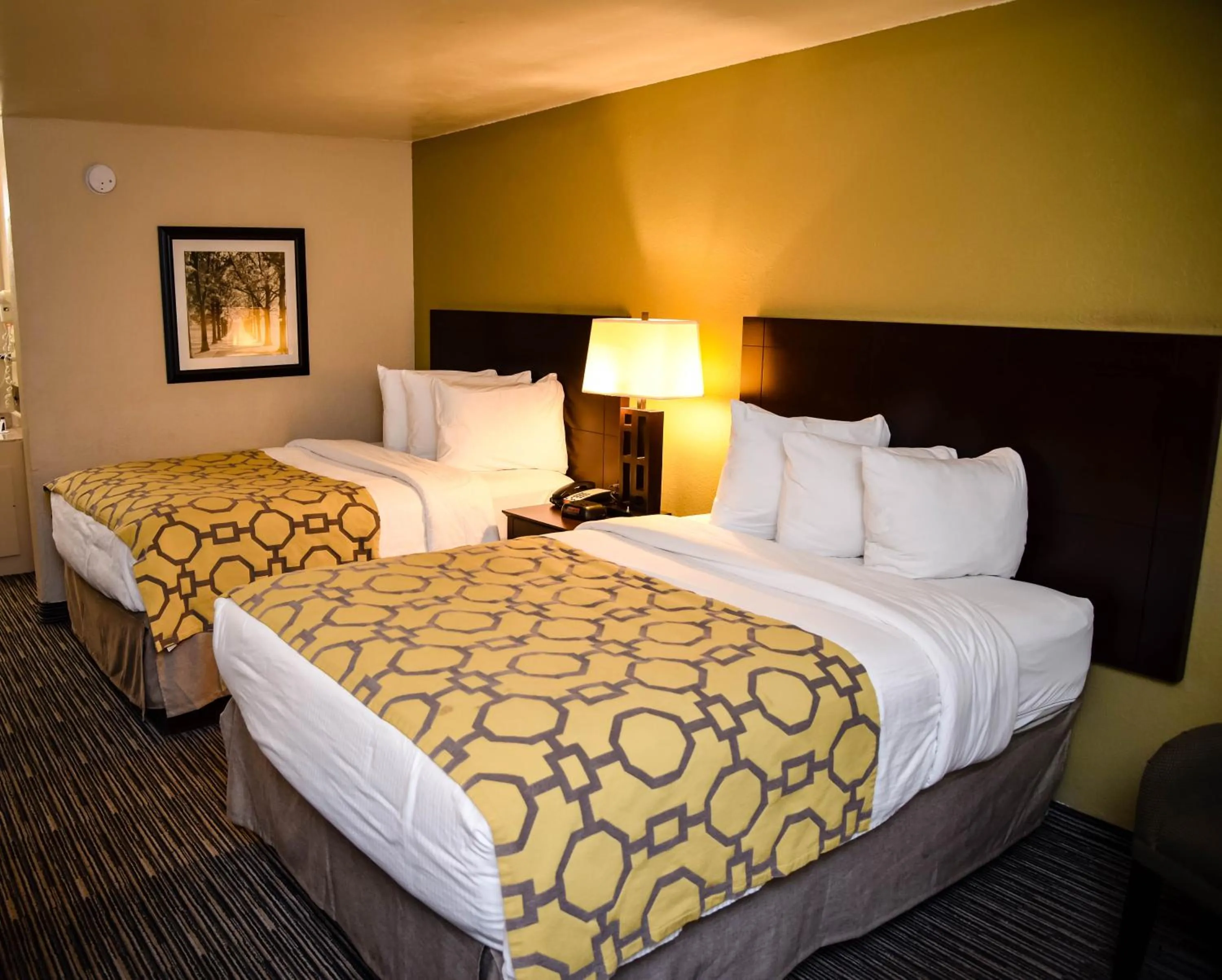 Bedroom in Baymont by Wyndham Columbus GA