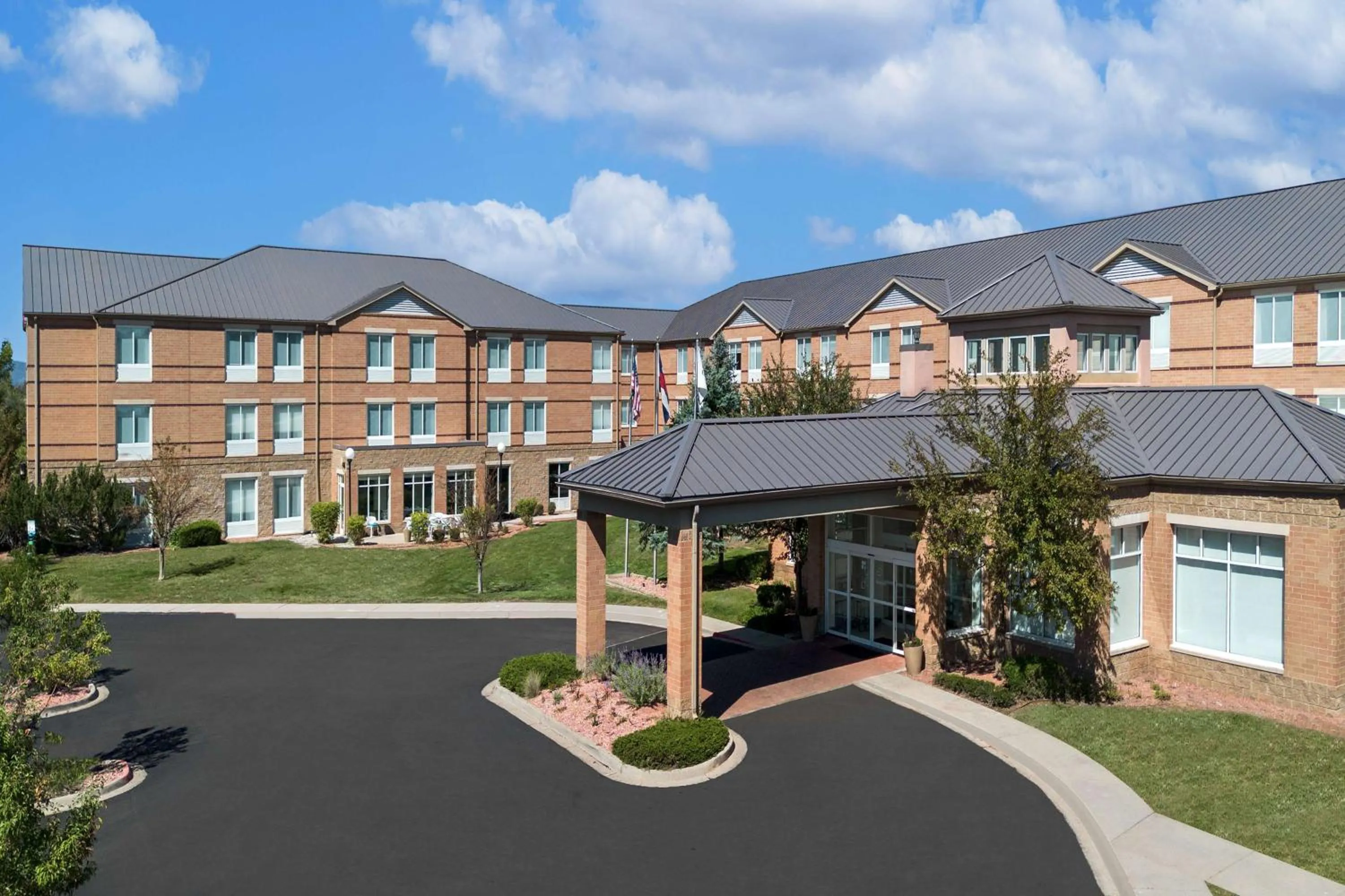 Property building in Hilton Garden Inn Colorado Springs North