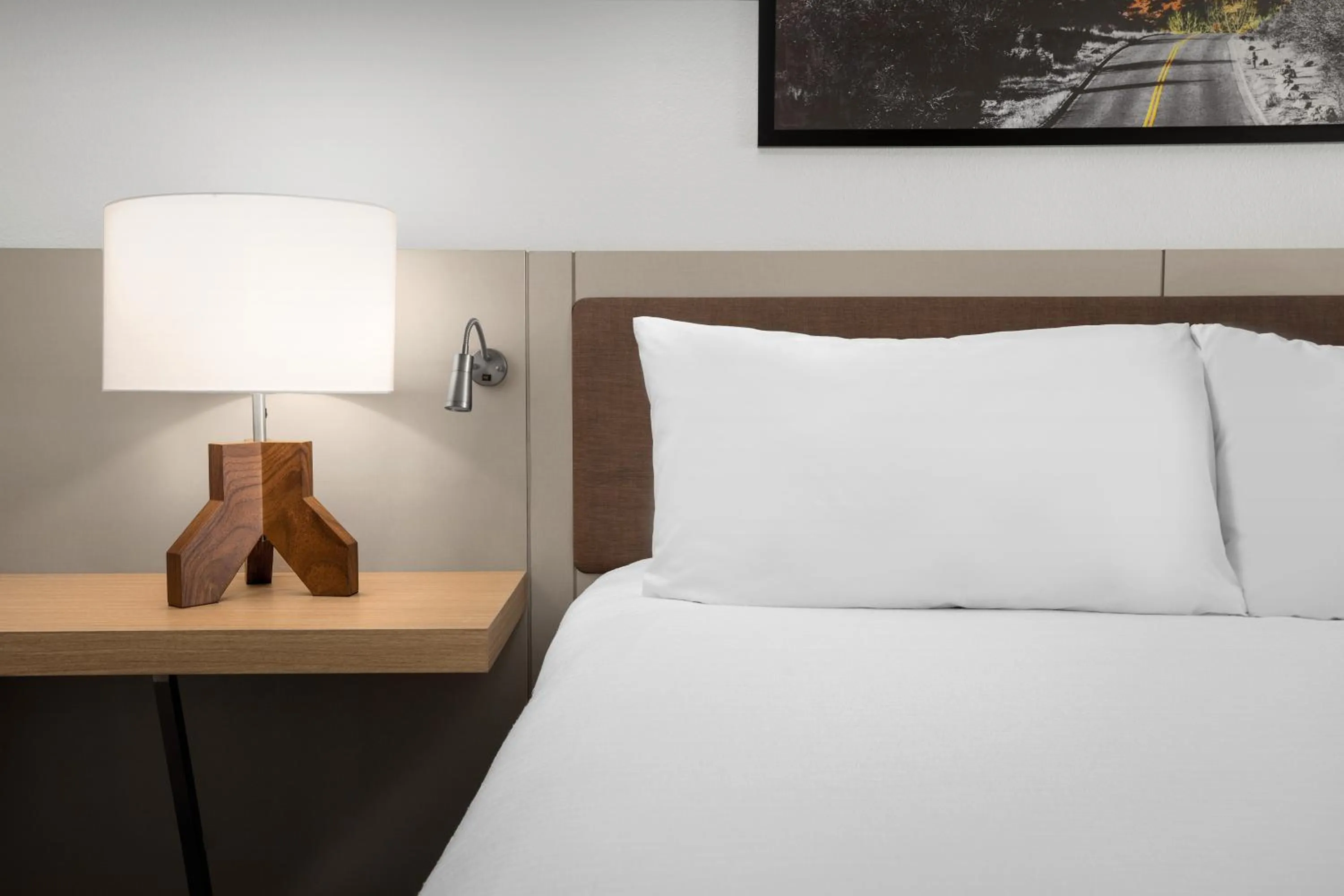 Bed in Hilton Garden Inn Colorado Springs North