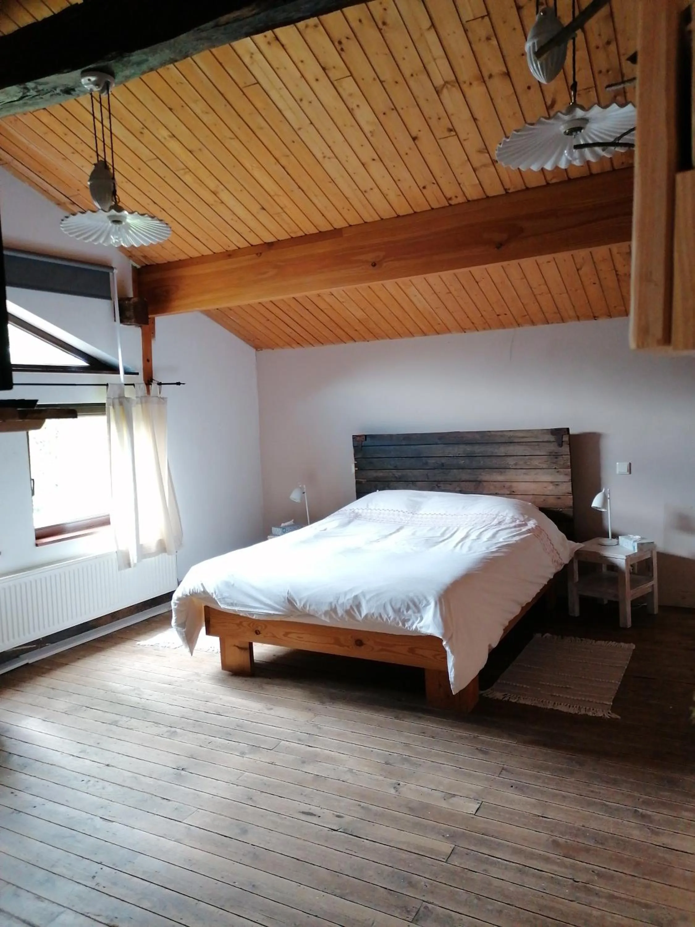 Bed in Couettes et Picotin