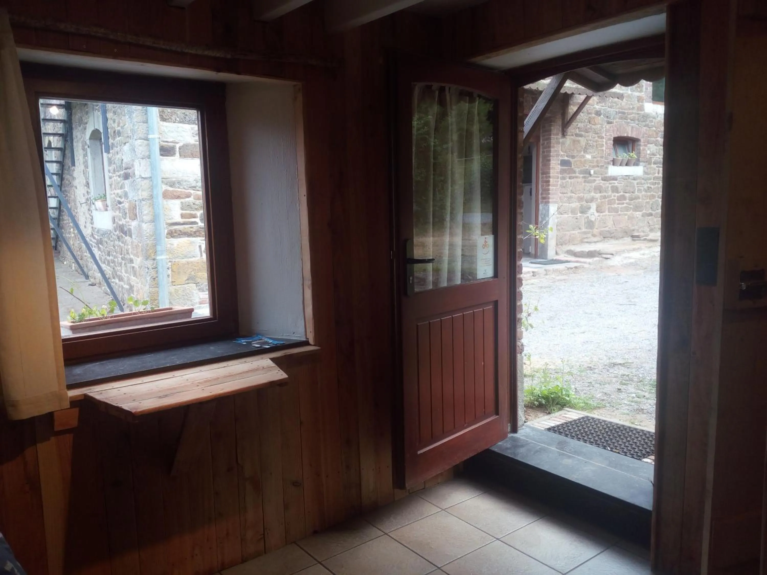 Garden view in Couettes et Picotin