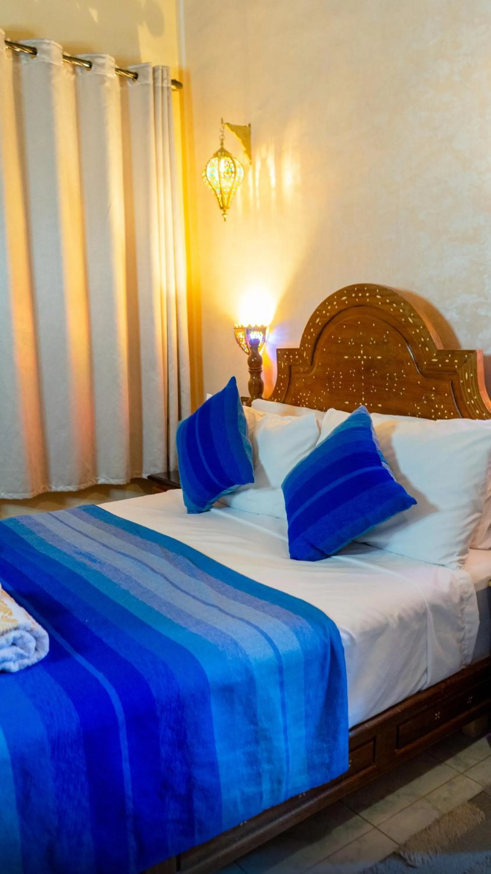 Bed in Riad Dar El Ouedghiri