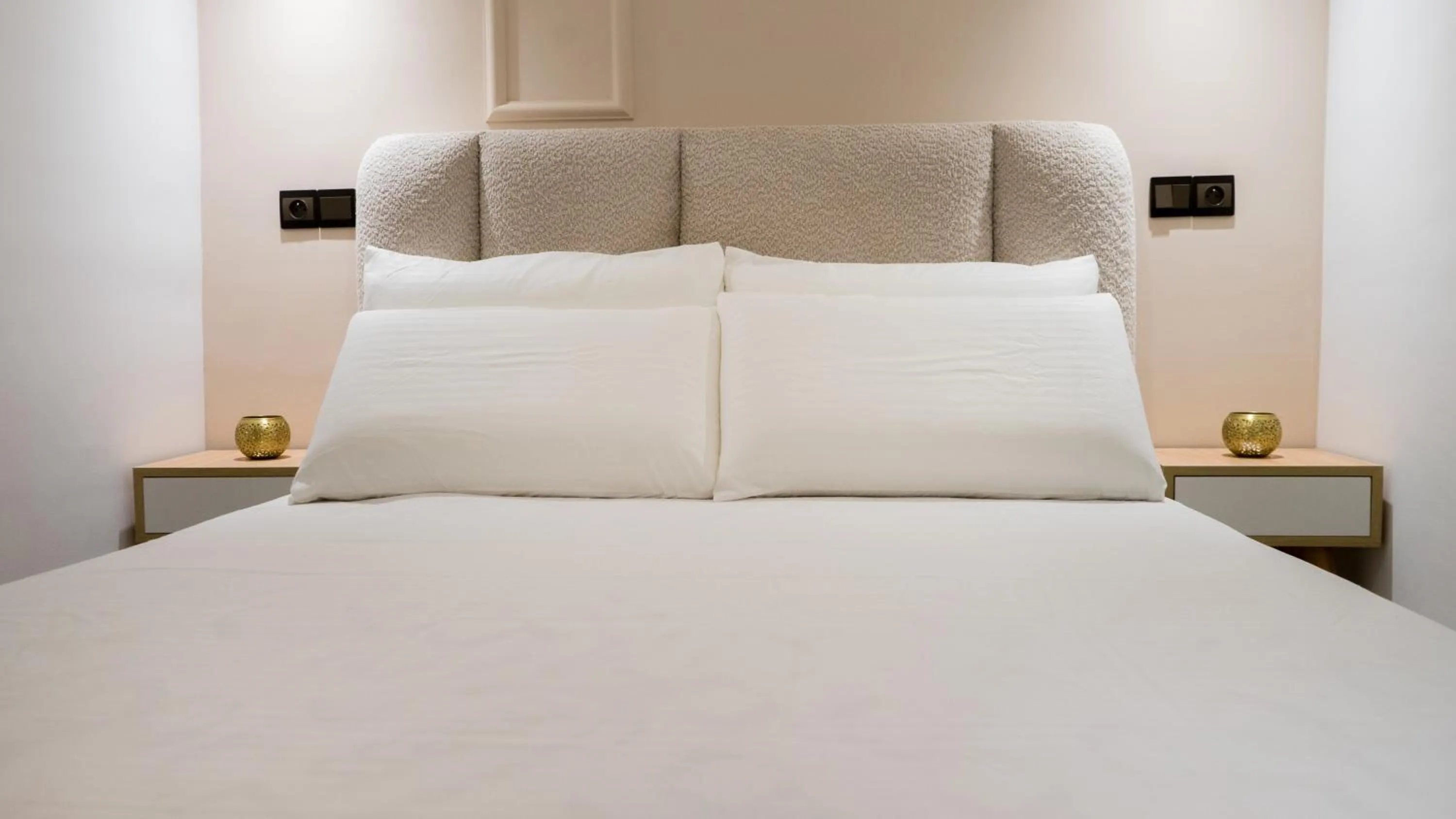 Bed in Riad Dar El Ouedghiri