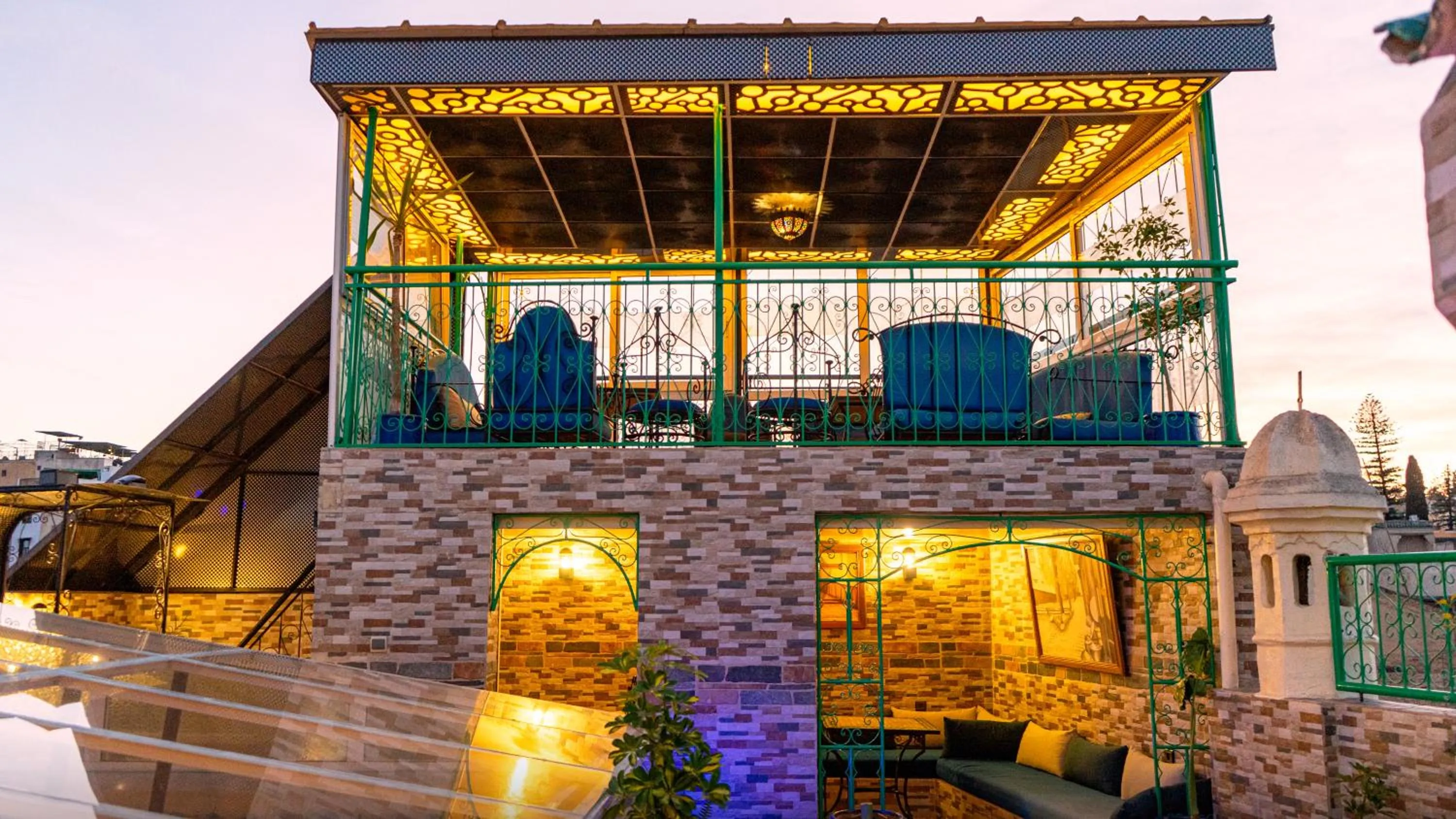 Property building in Riad Dar El Ouedghiri