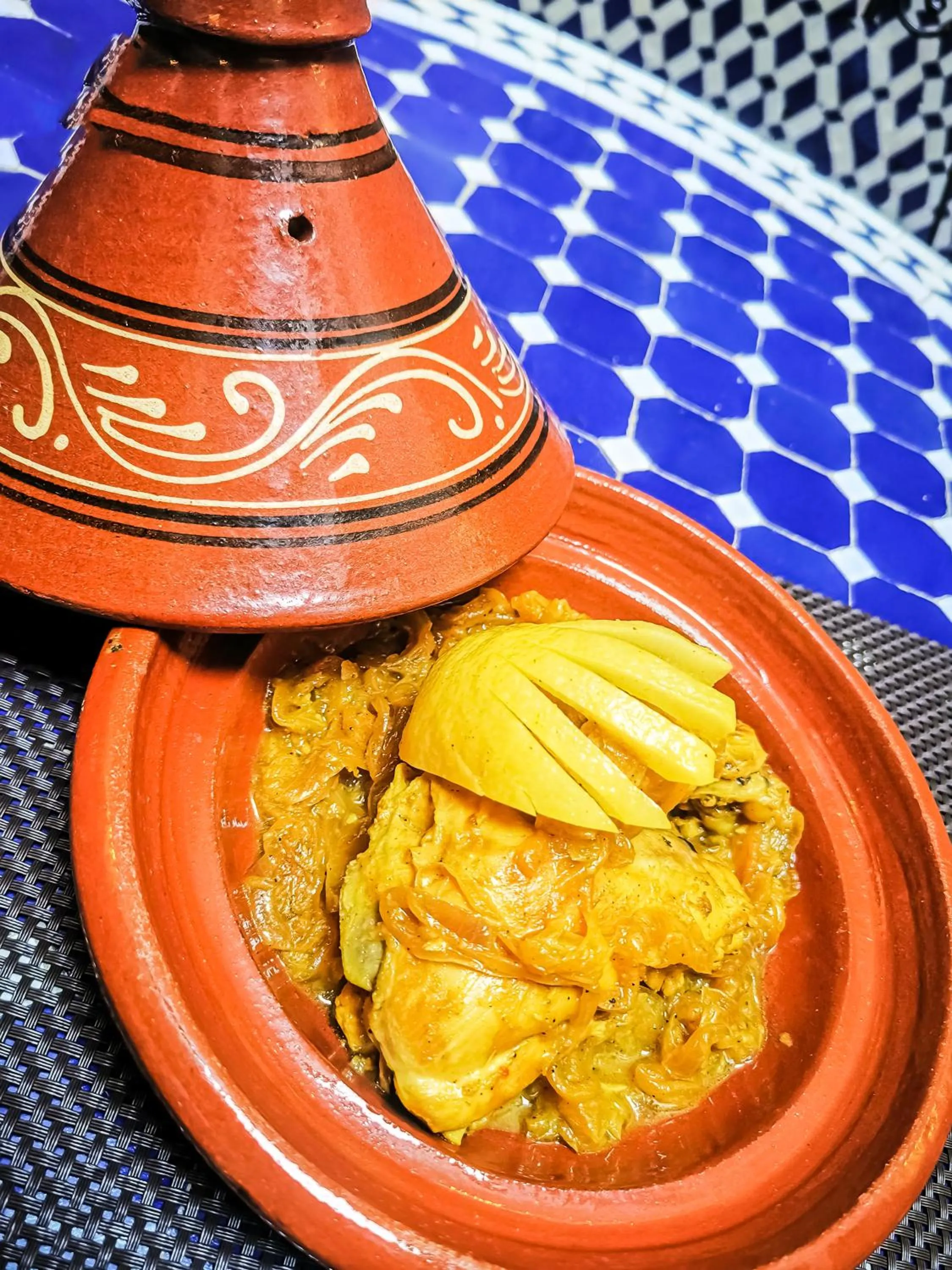 Food and drinks in Riad Dar El Ouedghiri