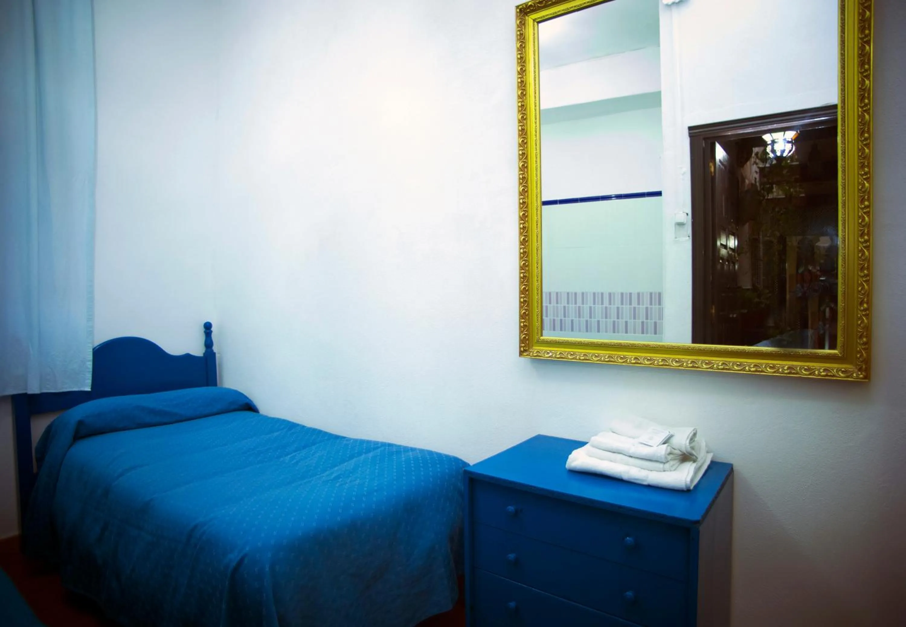 Bed in Pensión Santa María la Blanca