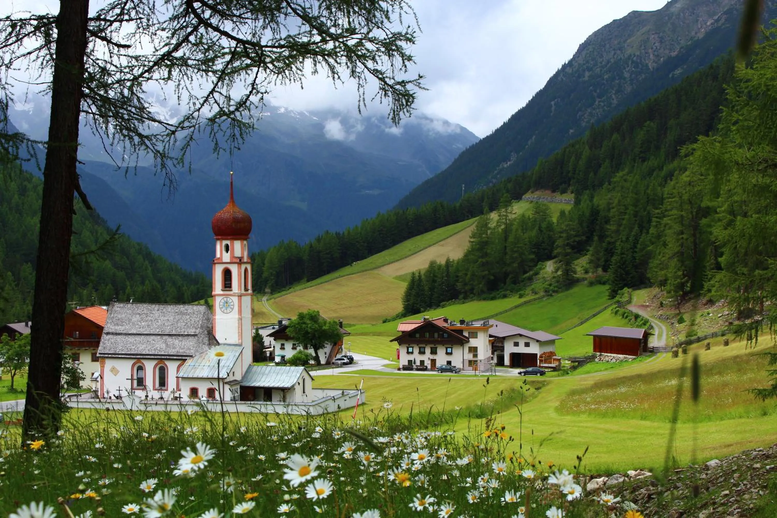 Natural landscape in Haus Alpina & Landhaus Schöpf