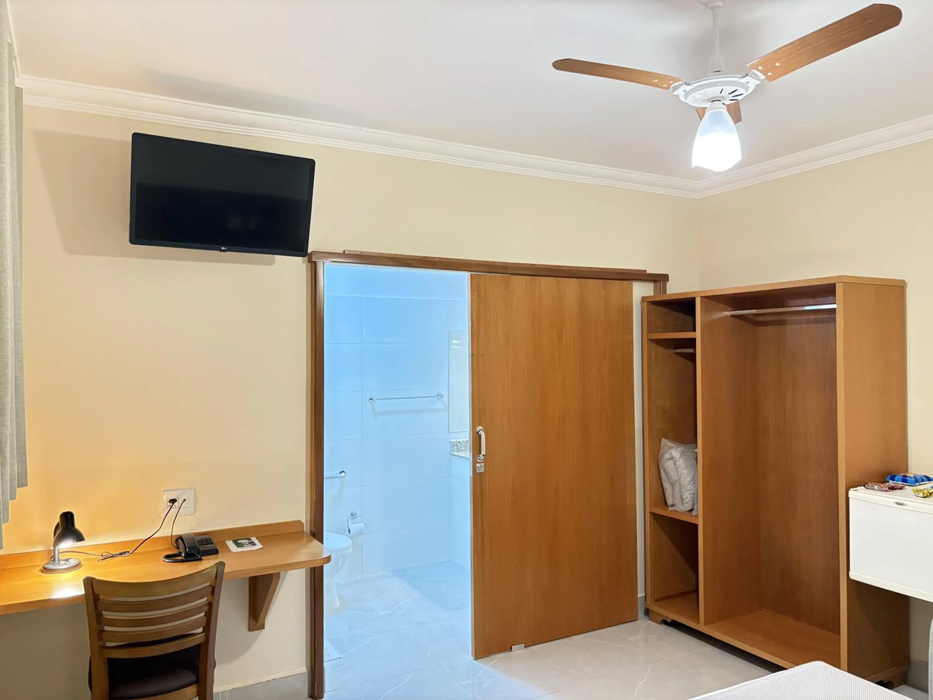 Bedroom in Hotel Casa Grande Orlândia SP