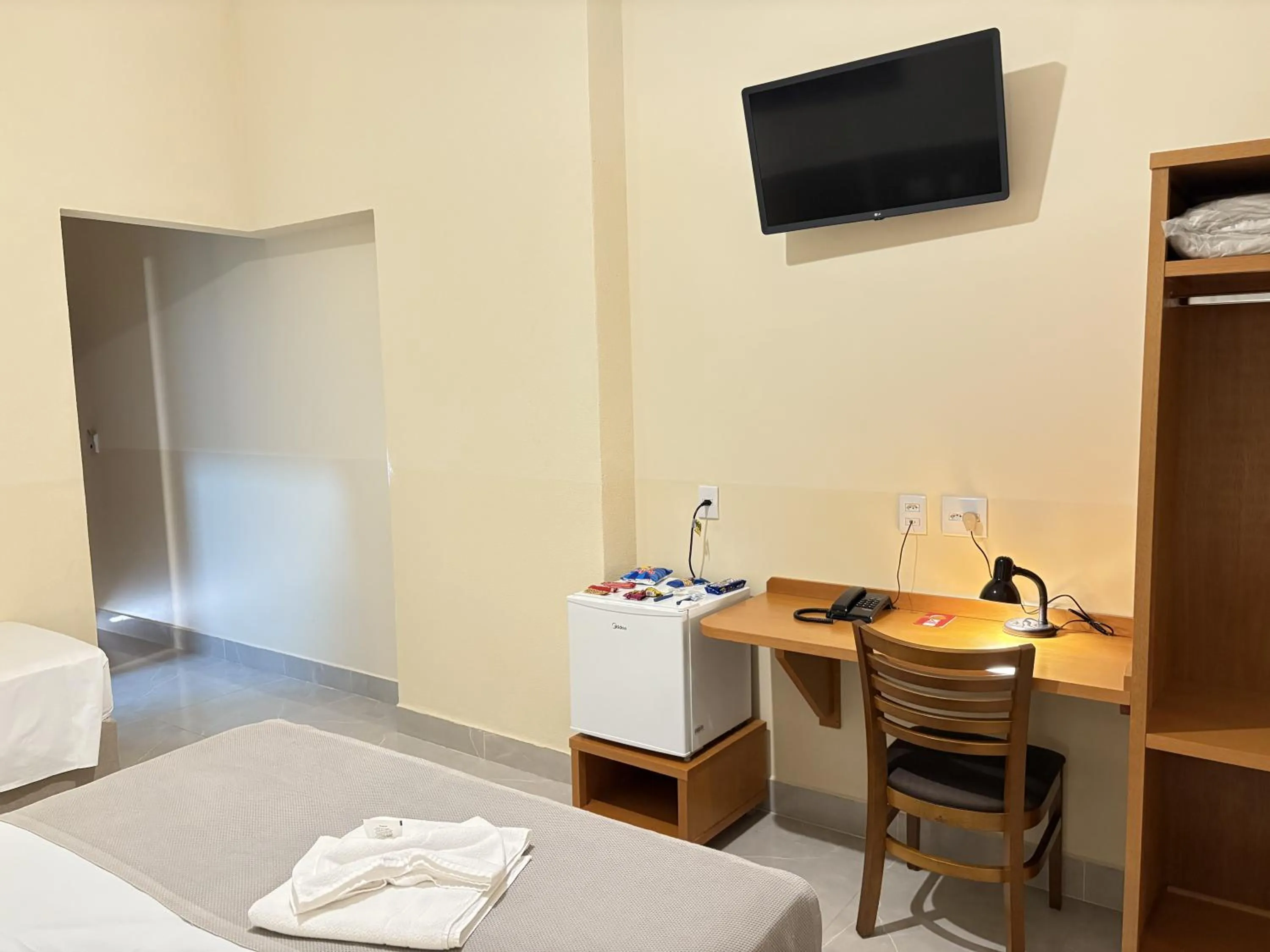 Bedroom, Bed in Hotel Casa Grande Orlândia SP