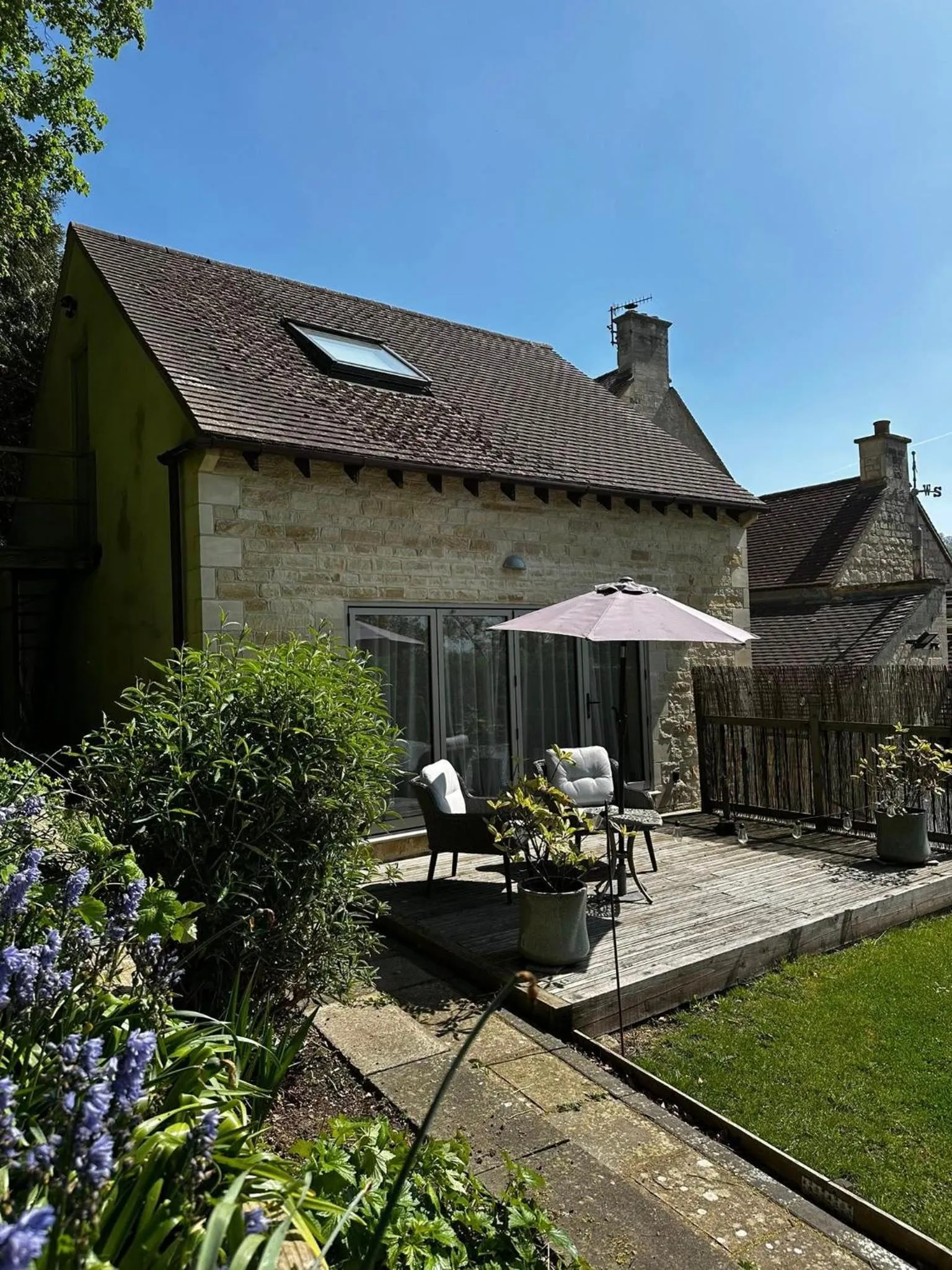 Balcony/Terrace in Cotswold Lodge