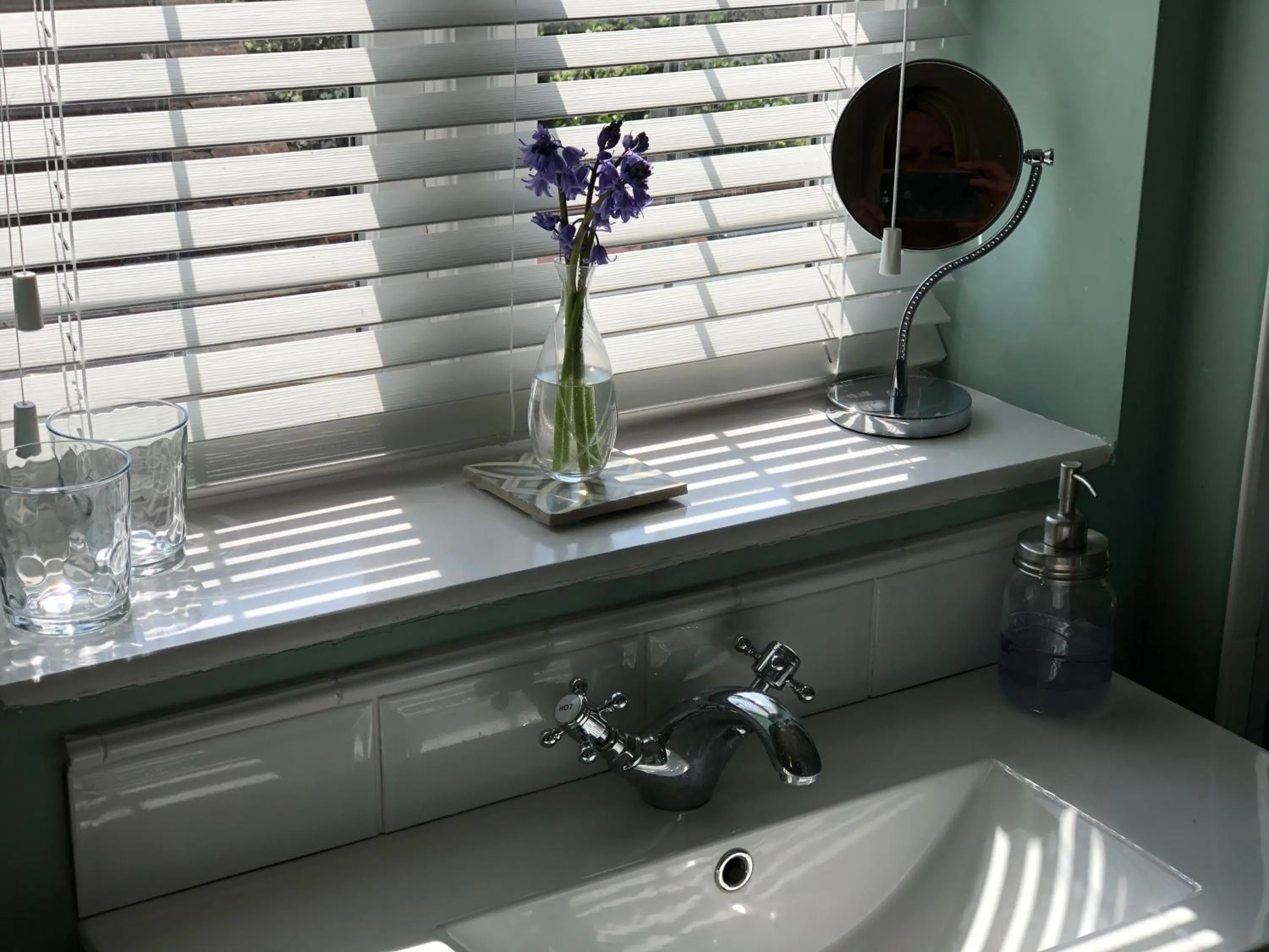Bathroom in Cotswold Lodge