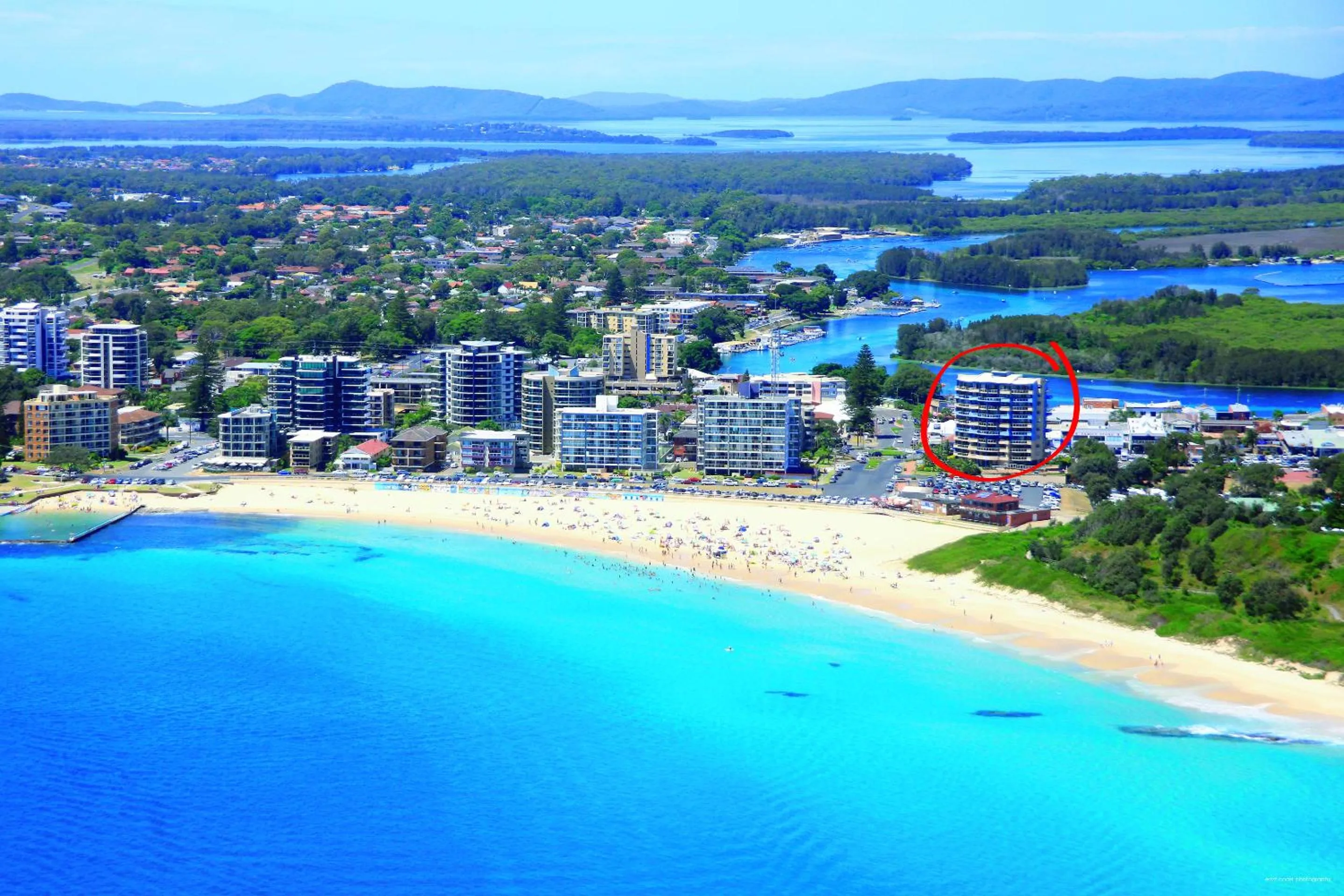 Bird's eye view in Beaches International