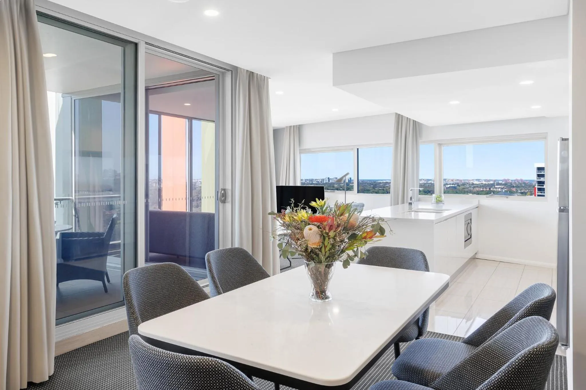 Balcony/Terrace in Meriton Suites Zetland