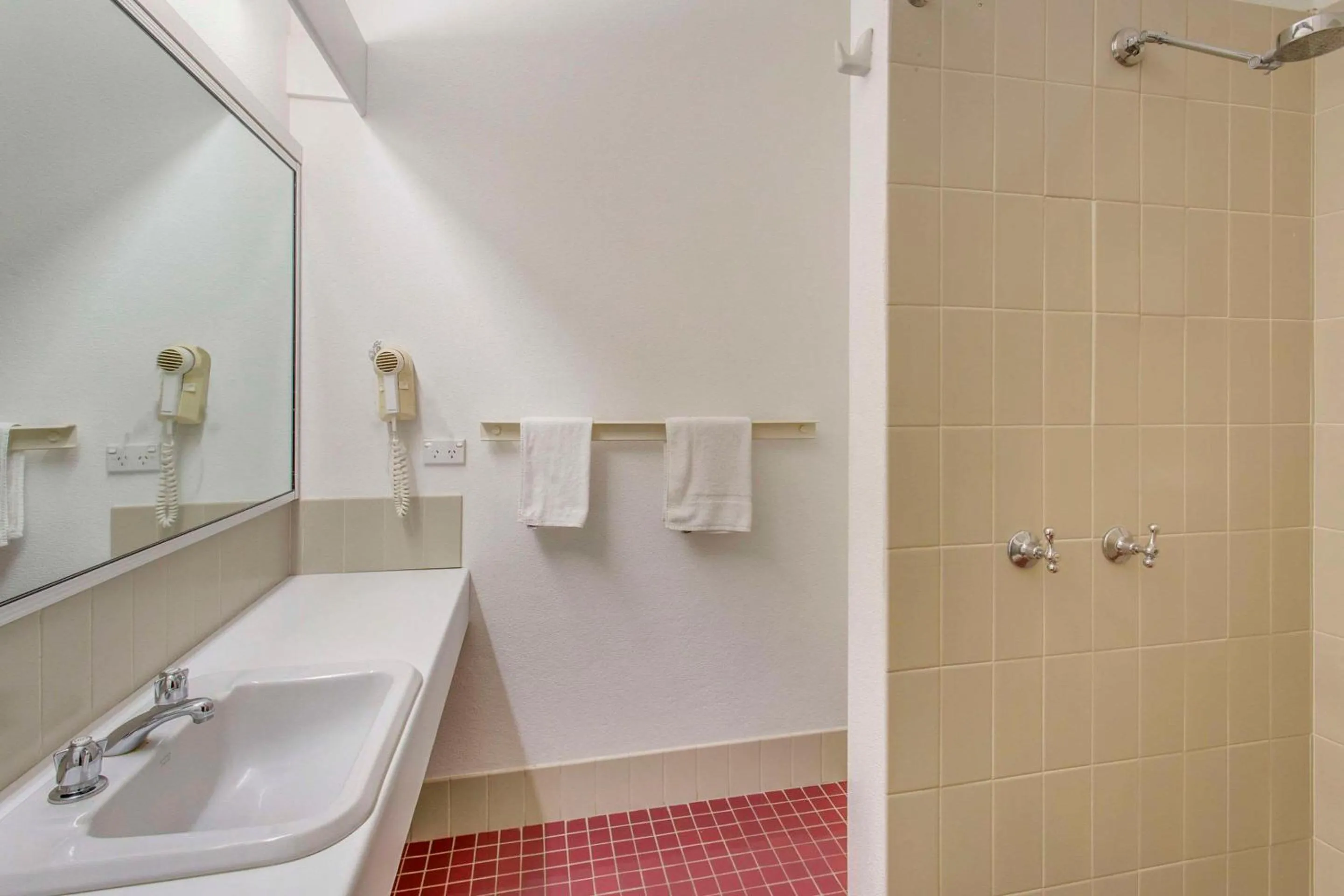 Bedroom in Econo Lodge Gateway Tamworth