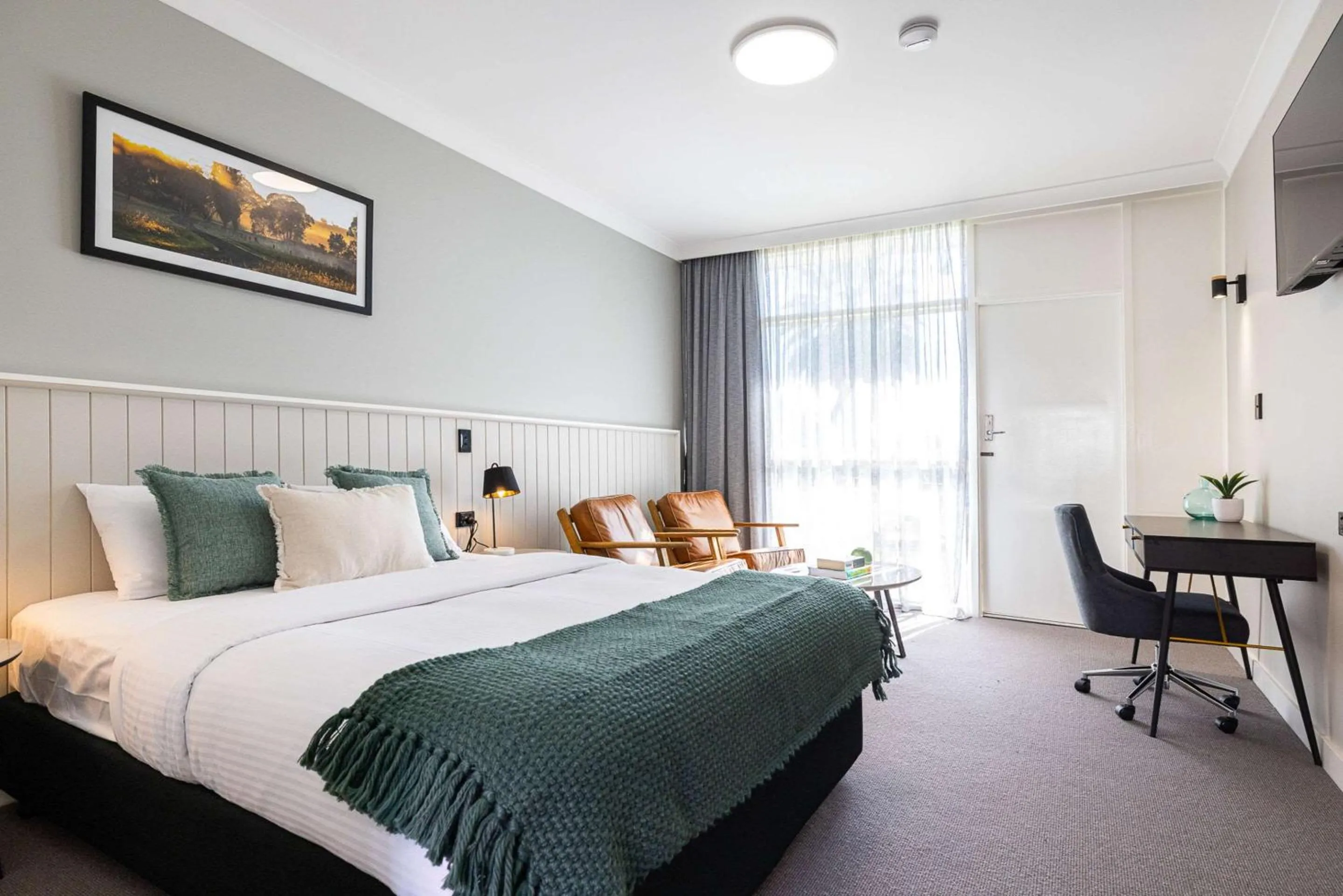 Bedroom, Bed in Econo Lodge Gateway Tamworth