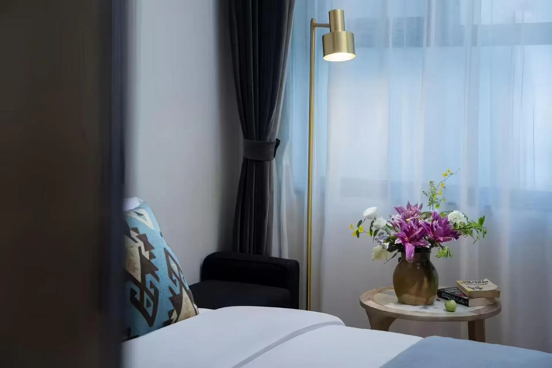 Bed in Peking Yard Boutique Hotel