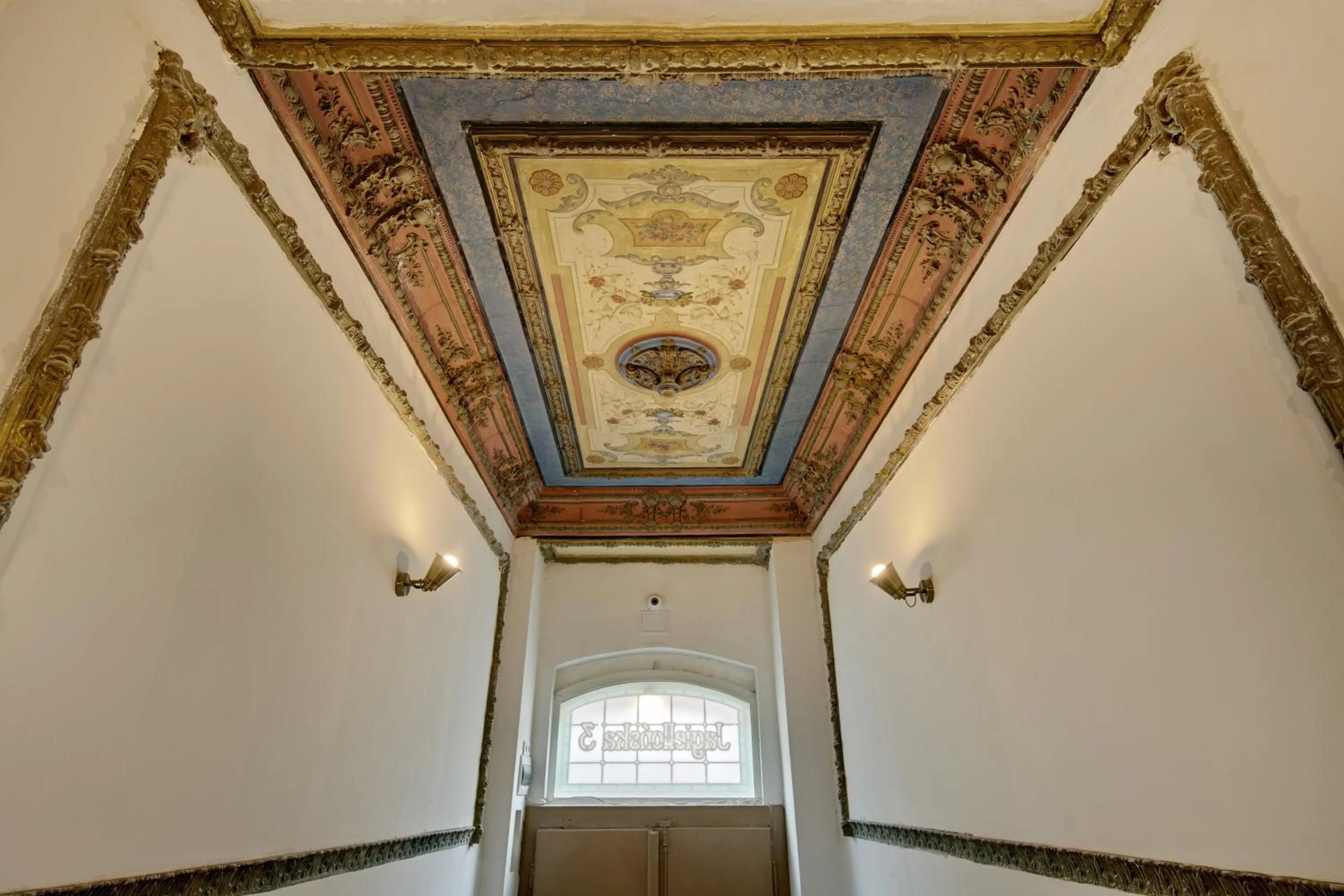 Decorative detail in Jagiellonska 3 ApartHotel - Duze przestronne pokoje, centrum miasta, szybkie WiFi