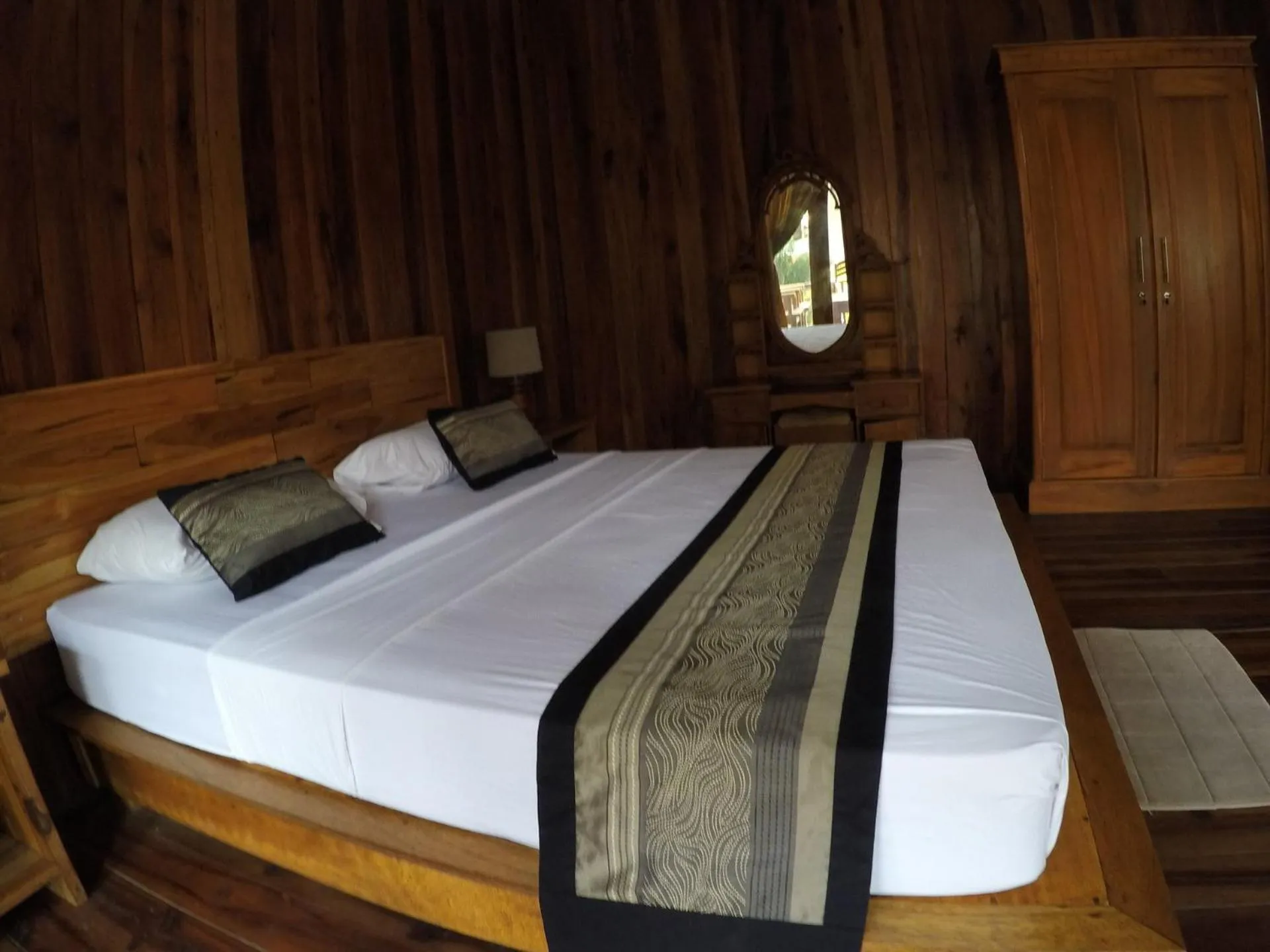 Bed in Gili Smile Bungalow