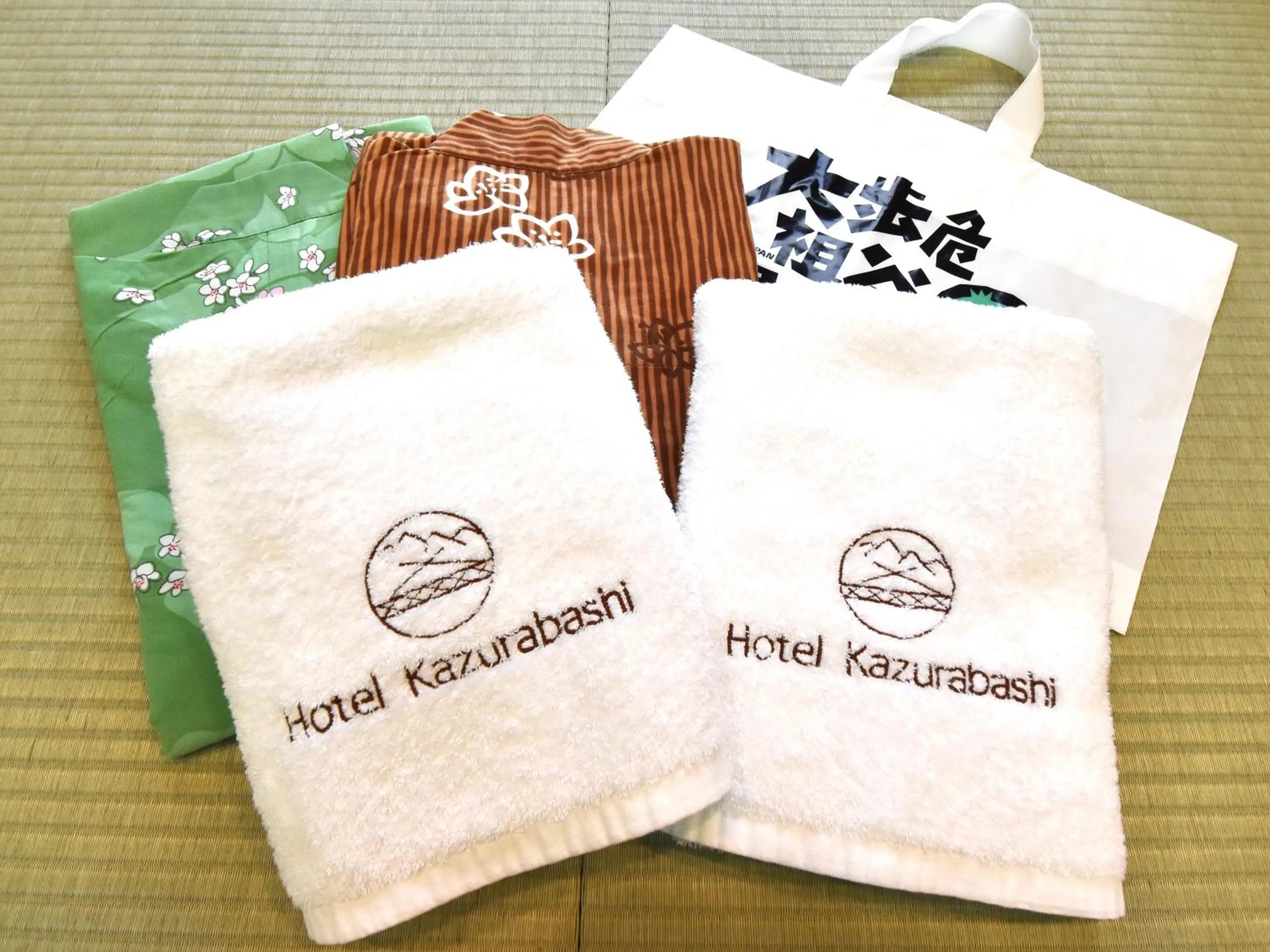 Hotel Kazurabashi