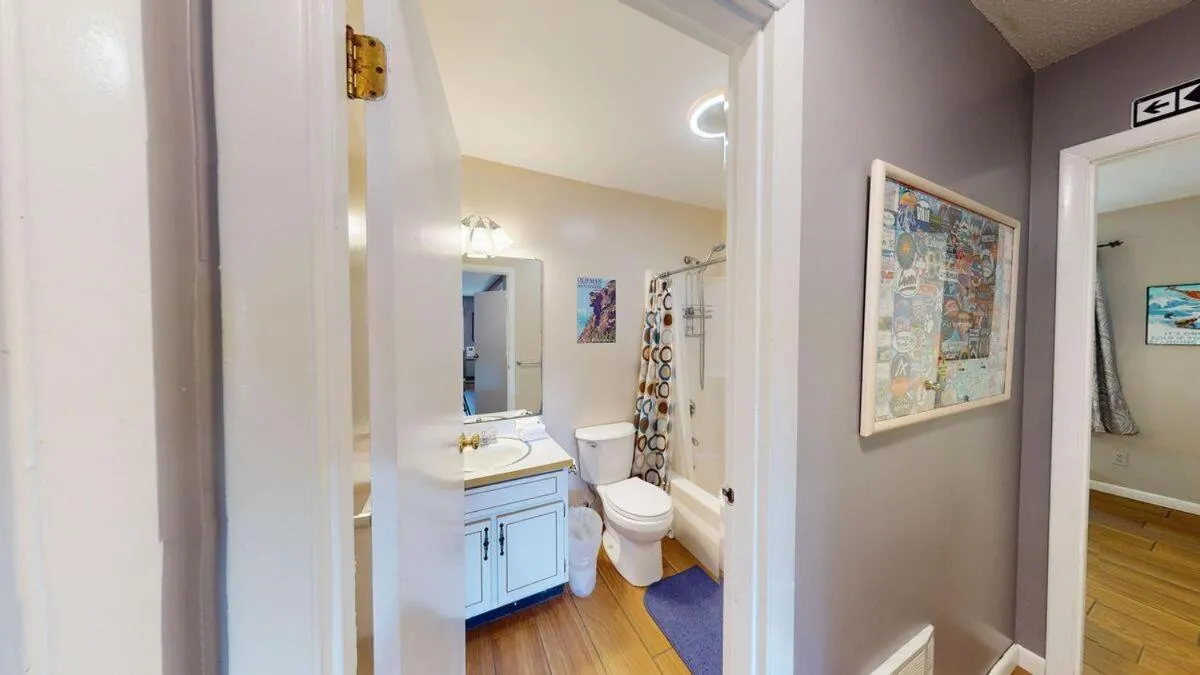 Silver Spring Chalet