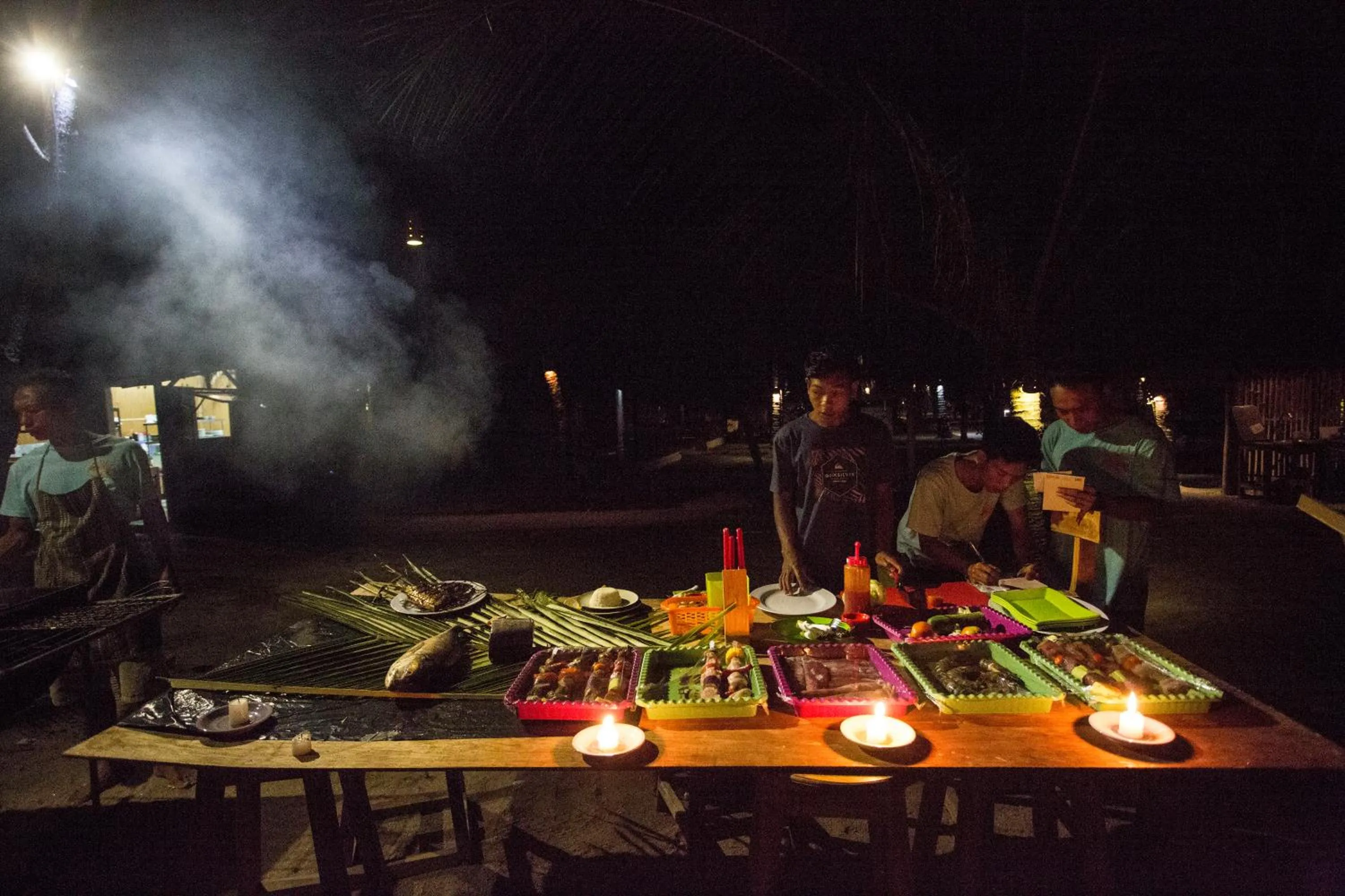 Island View Bar & Bungalow