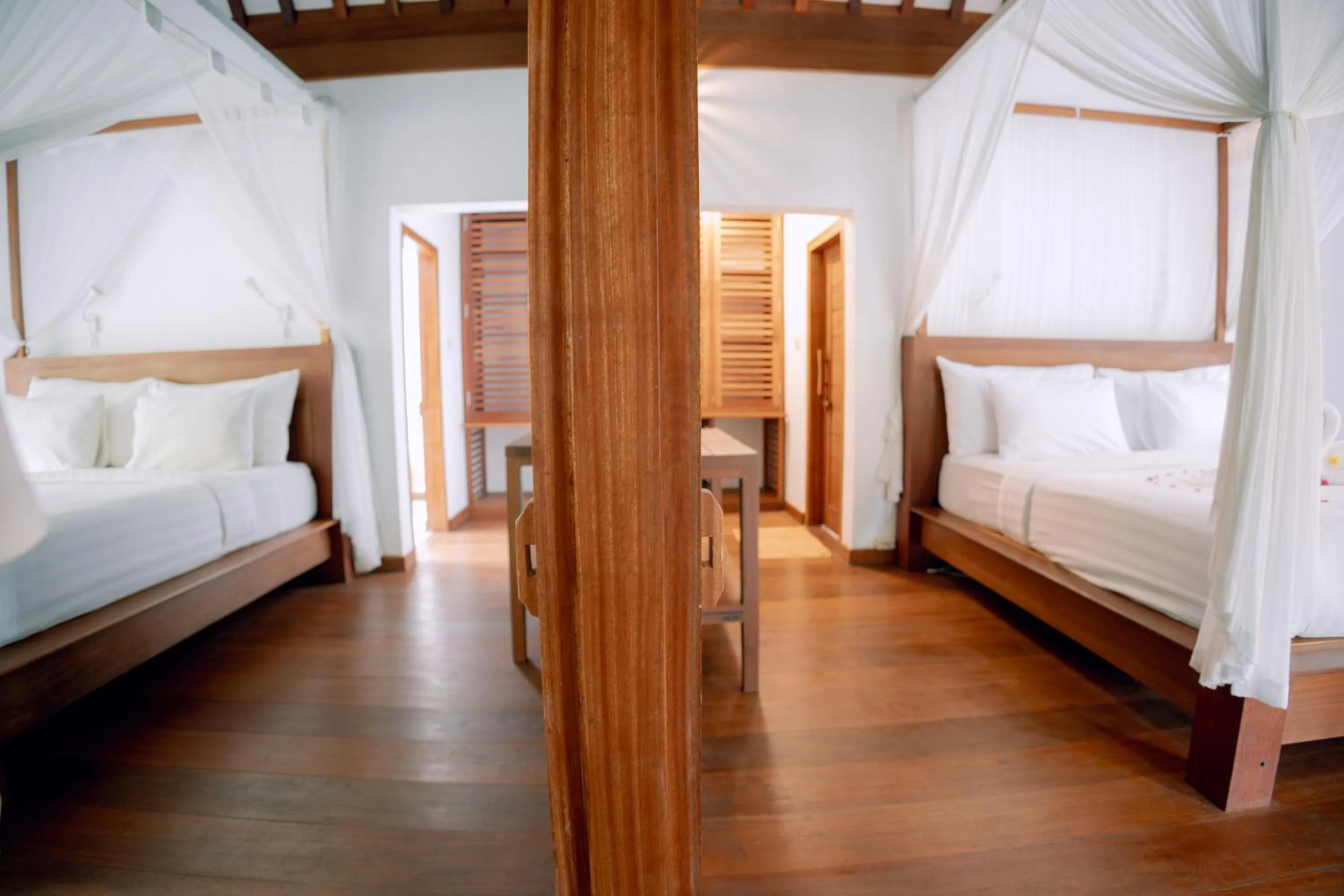 Bed in Island View Bar & Bungalow