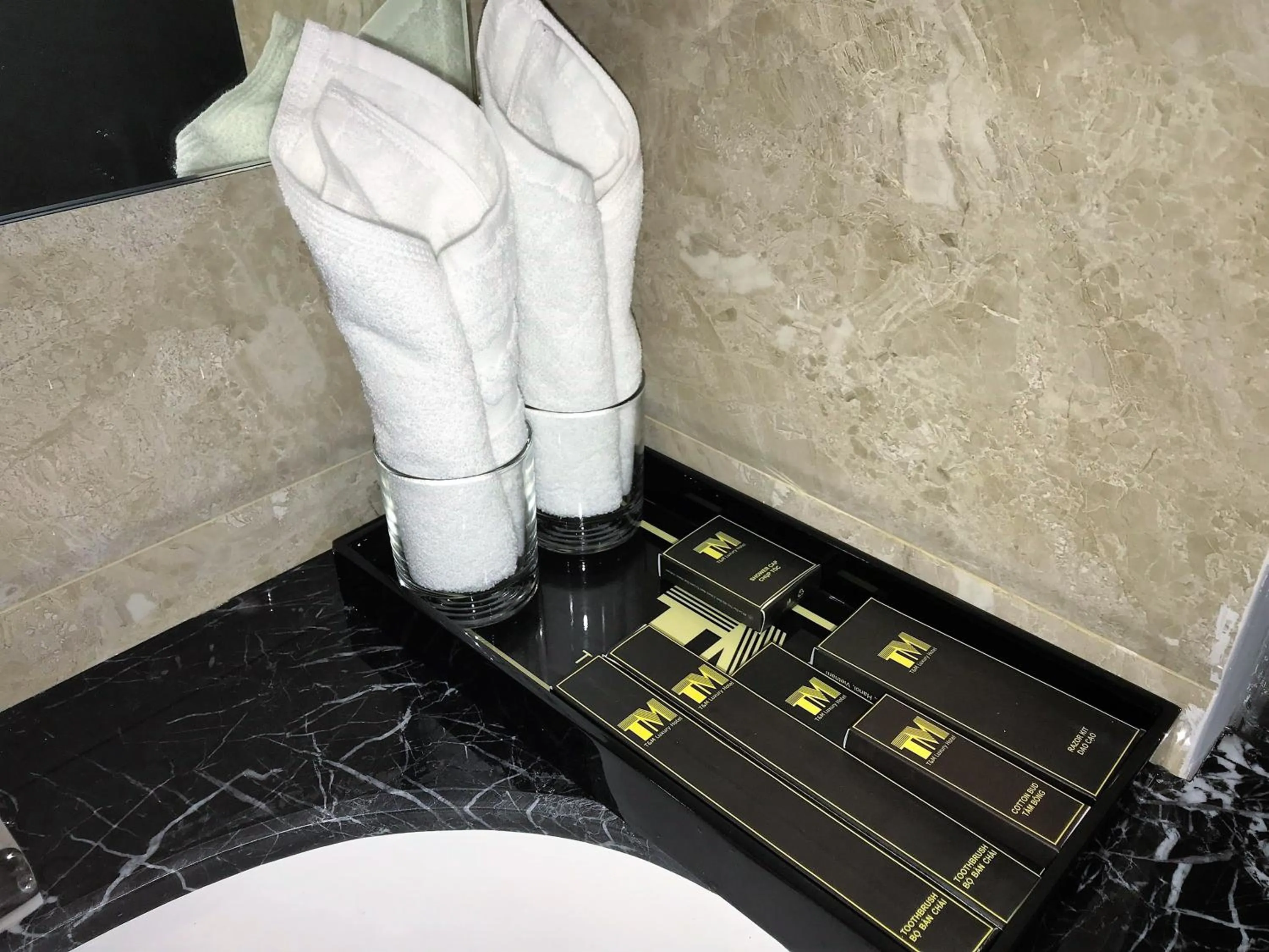 Bathroom in T&M Luxury Hotel Hanoi