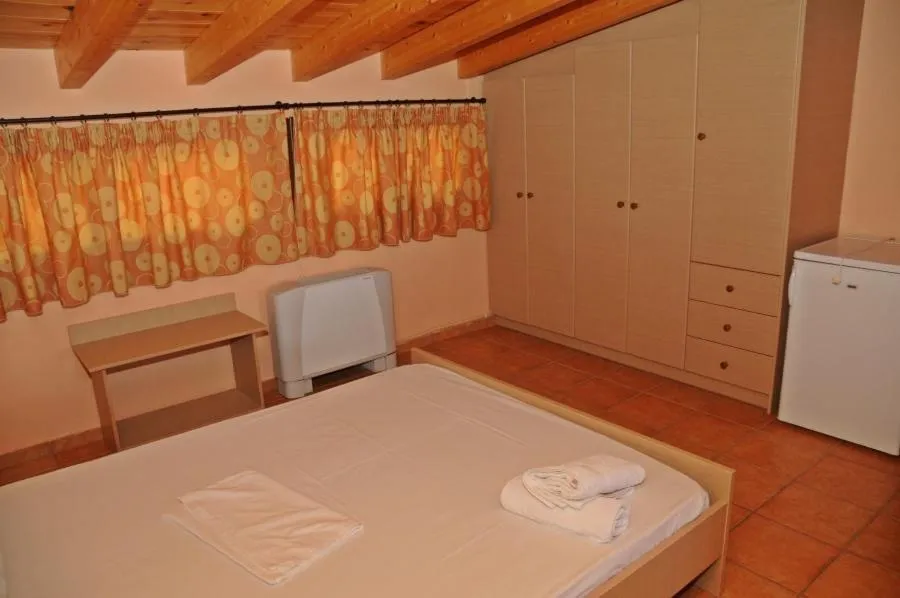 Decorative detail, Bed in Villa Eugenia