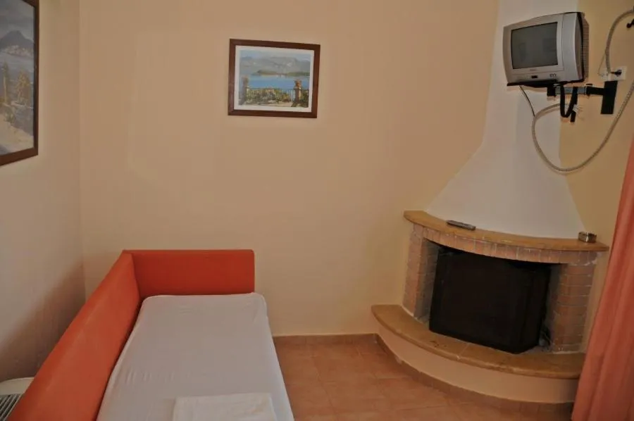 Photo of the whole room in Villa Eugenia