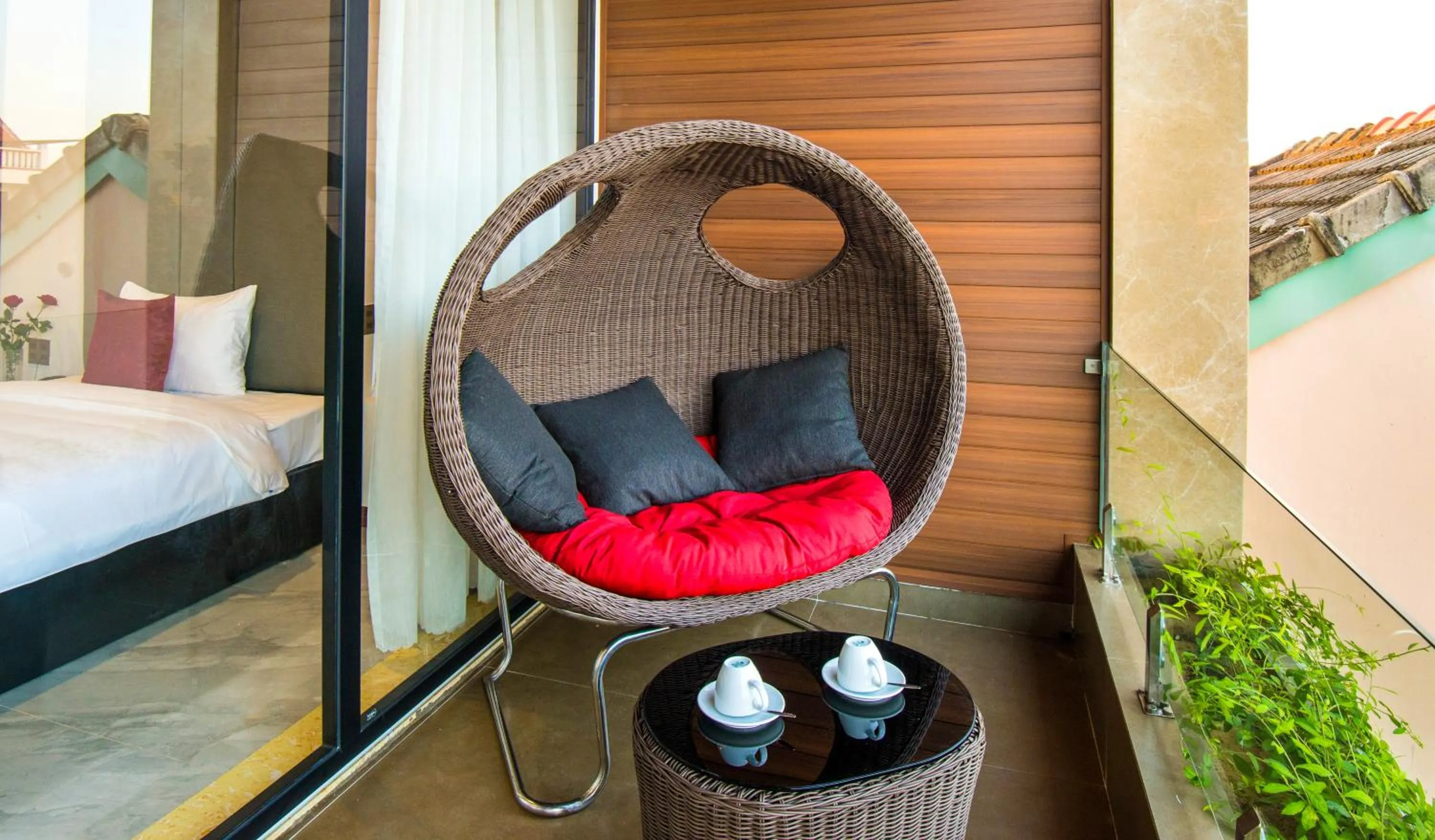 Balcony/Terrace, Bed in Khong Cam Garden Villas