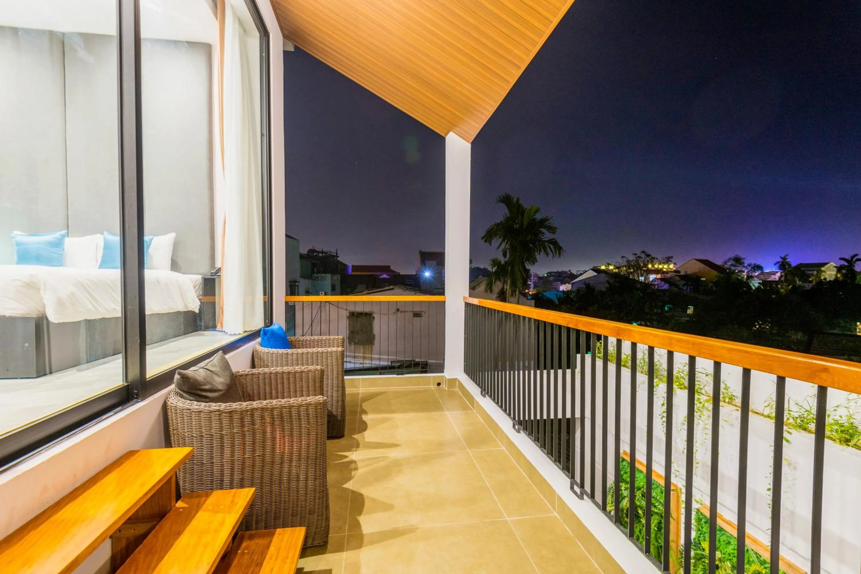 Night in Khong Cam Garden Villas