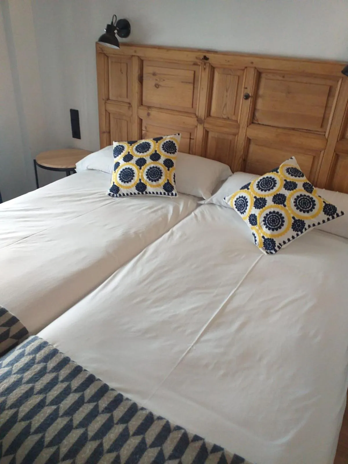 Bedroom, Bed in Hotel Alda Jolio Jaca