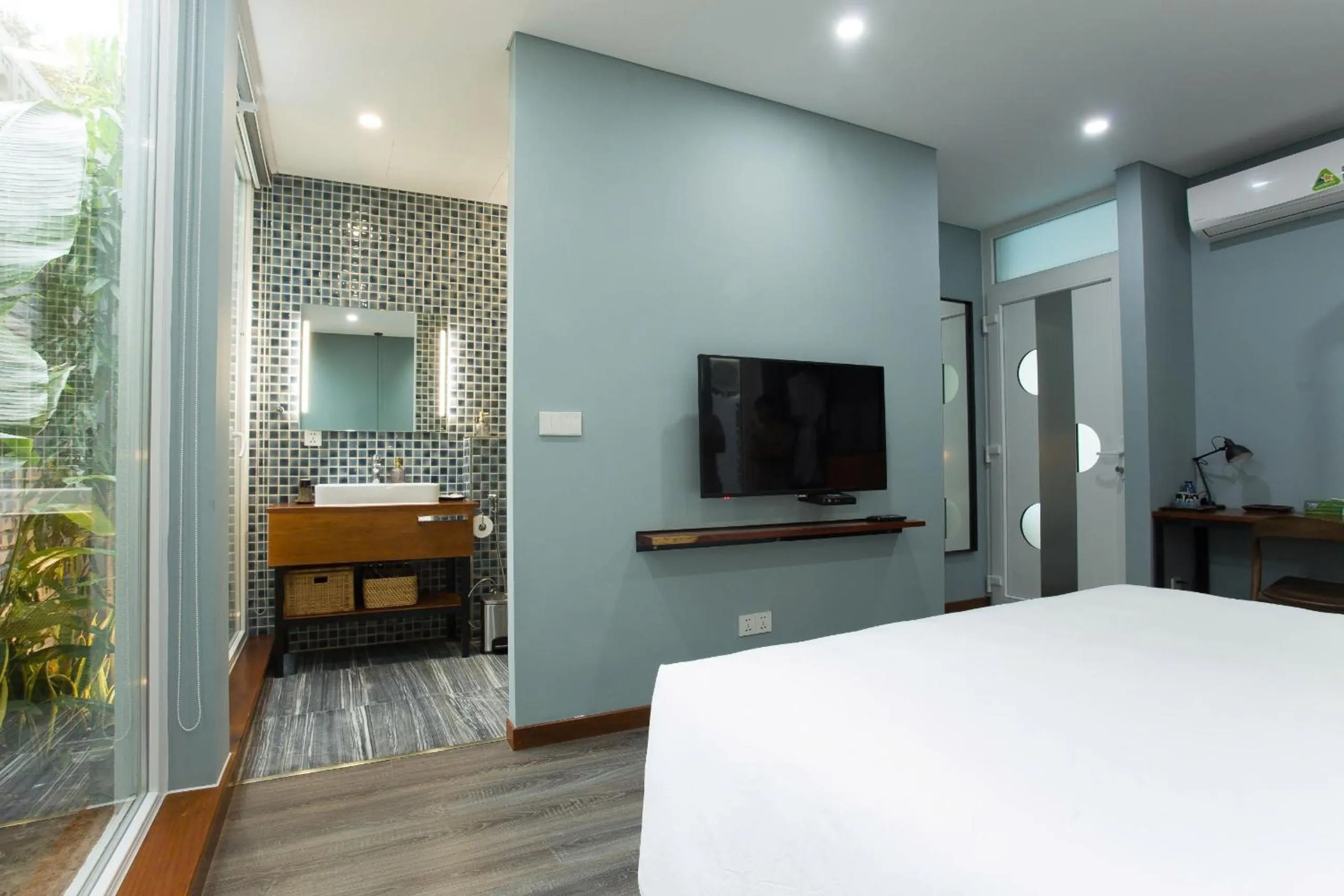 Bed in An Bang beach Chay Villas