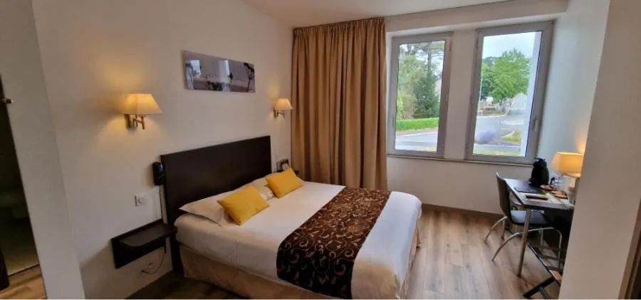 Bed in Hotel le Bellevue