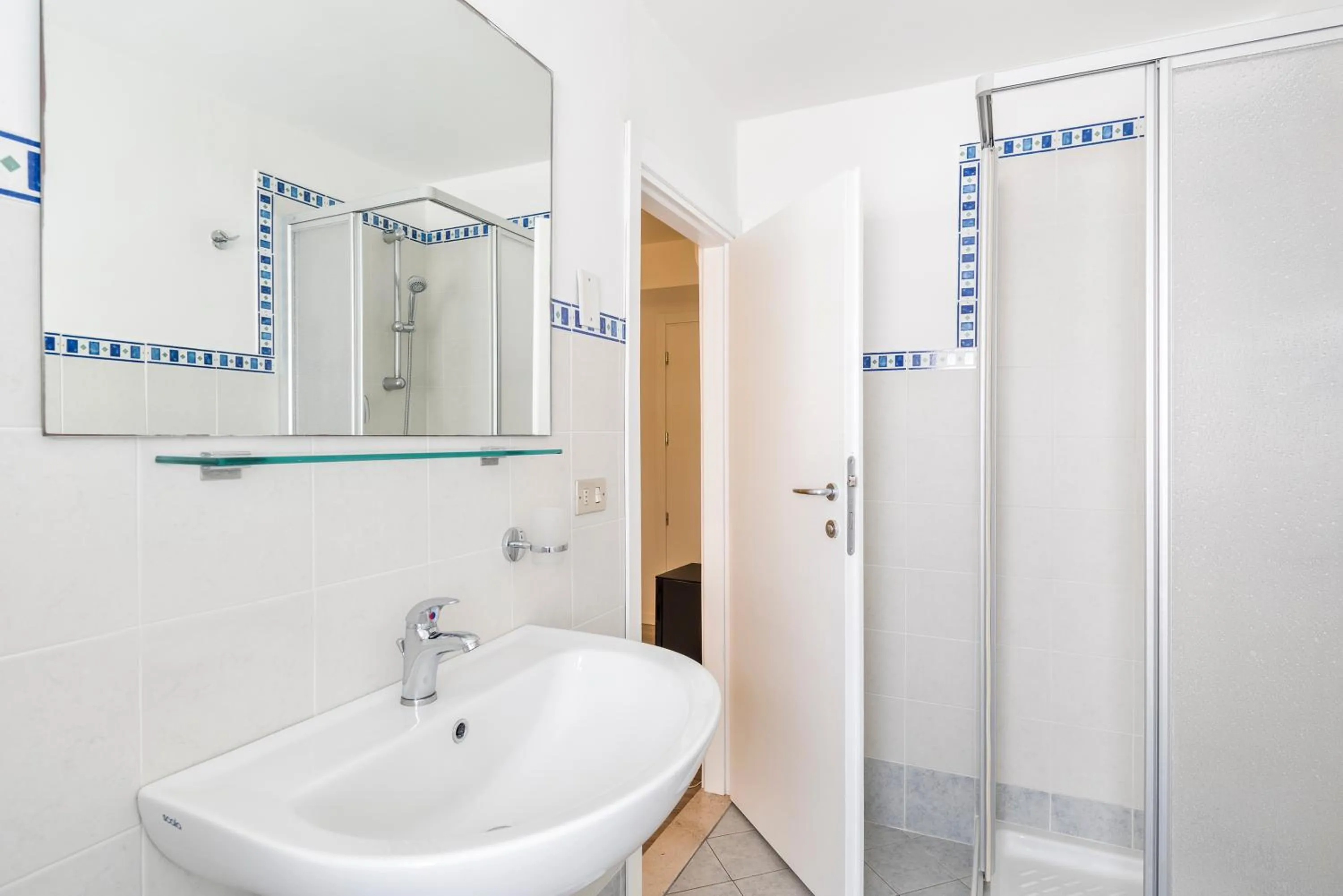 Bathroom in Hotel Corona