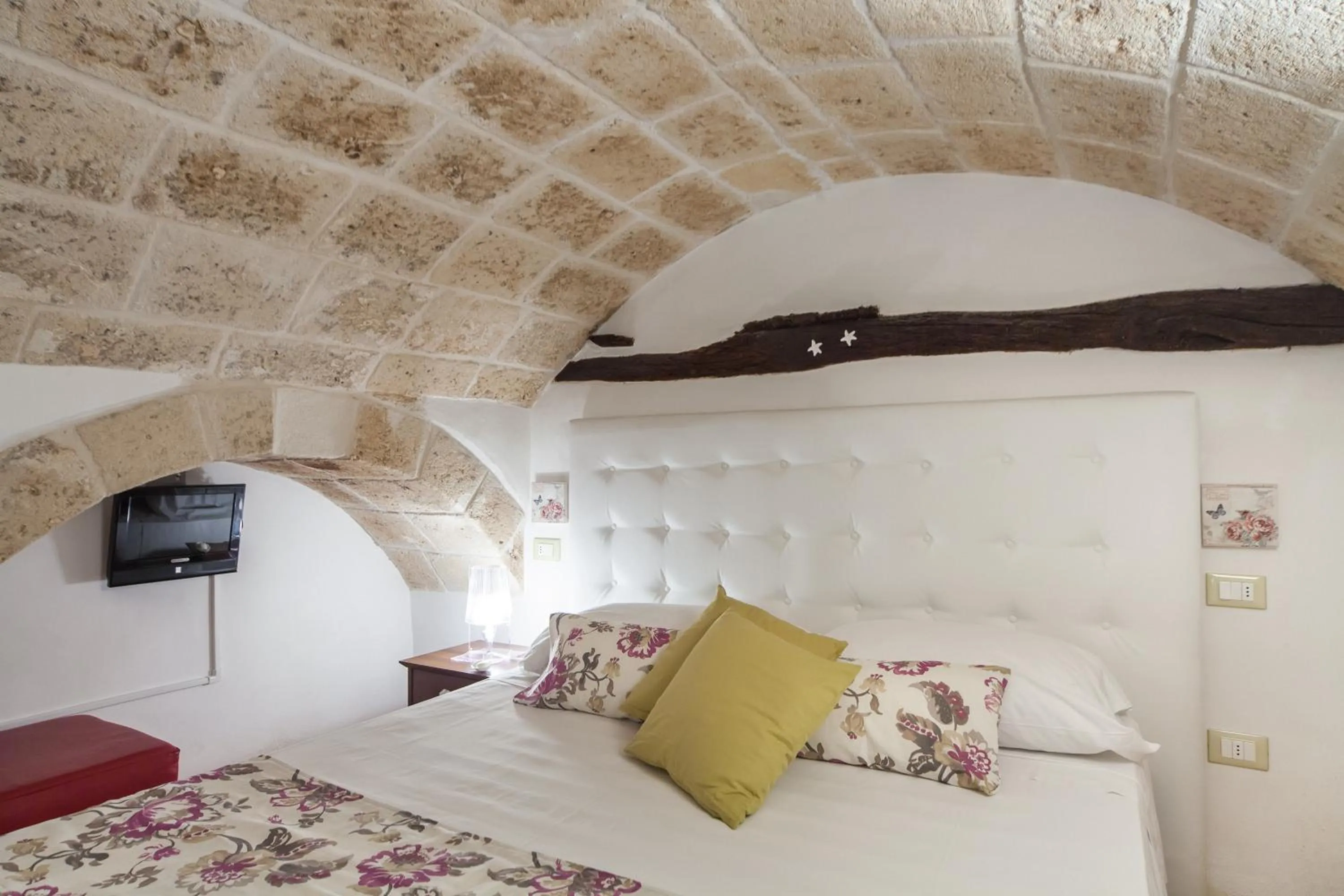 Bed in Le Caravelle Bed and Breakfast